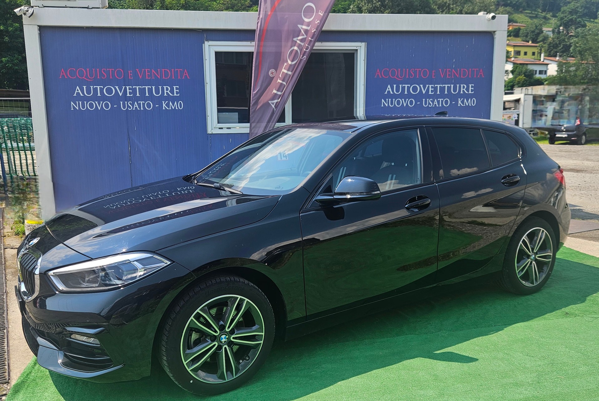 BMW 118i Sport Line Steptronic-image-7