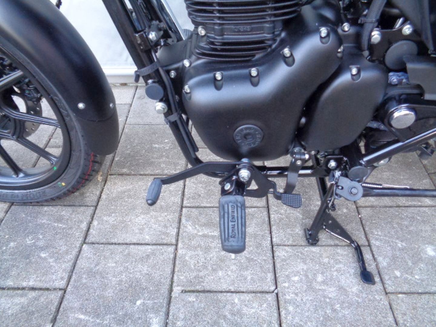 ROYAL ENFIELD METEOR 350 E5-image-8