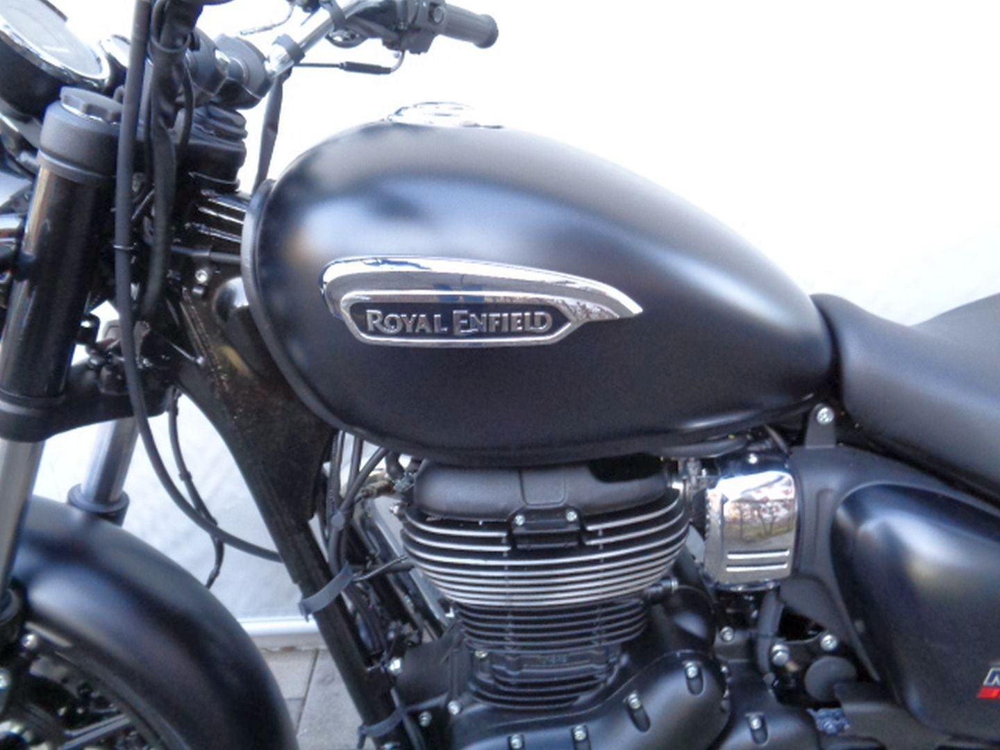 ROYAL ENFIELD METEOR 350 E5-image-5