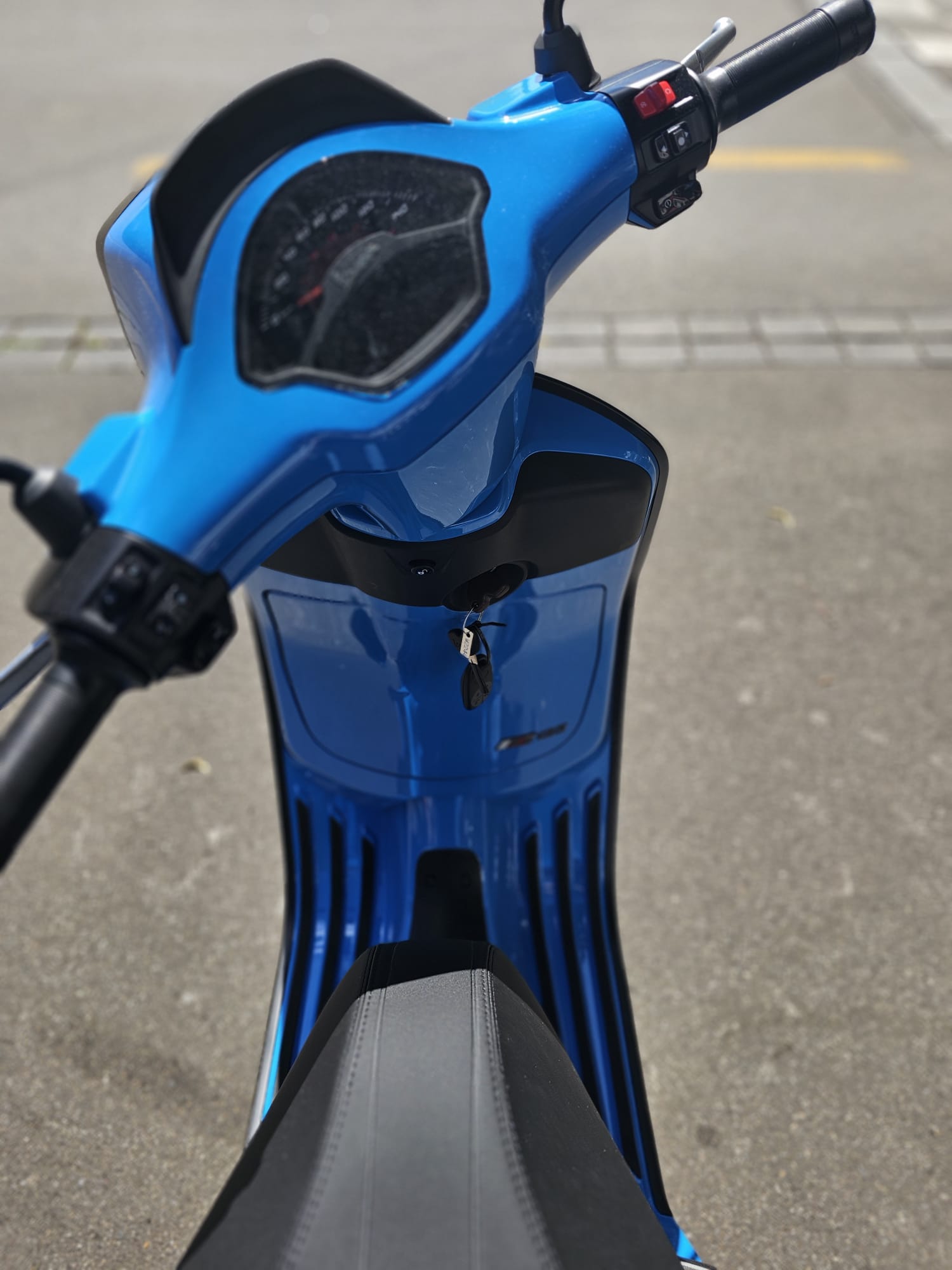 PIAGGIO Vespa 125 Sprint Sport-image-7