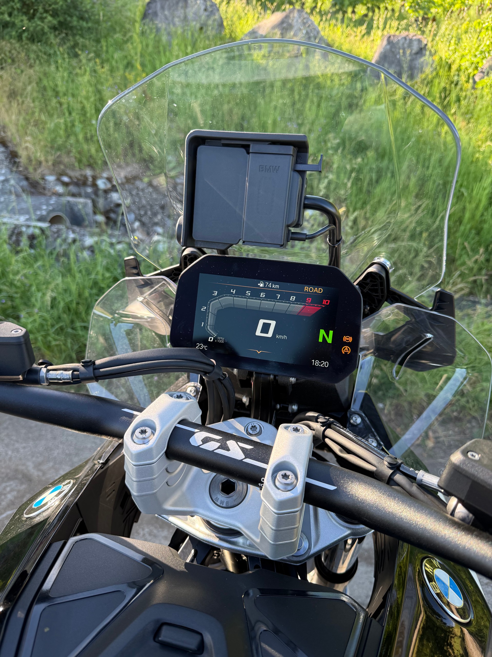 BMW R 1300 GS-image-2