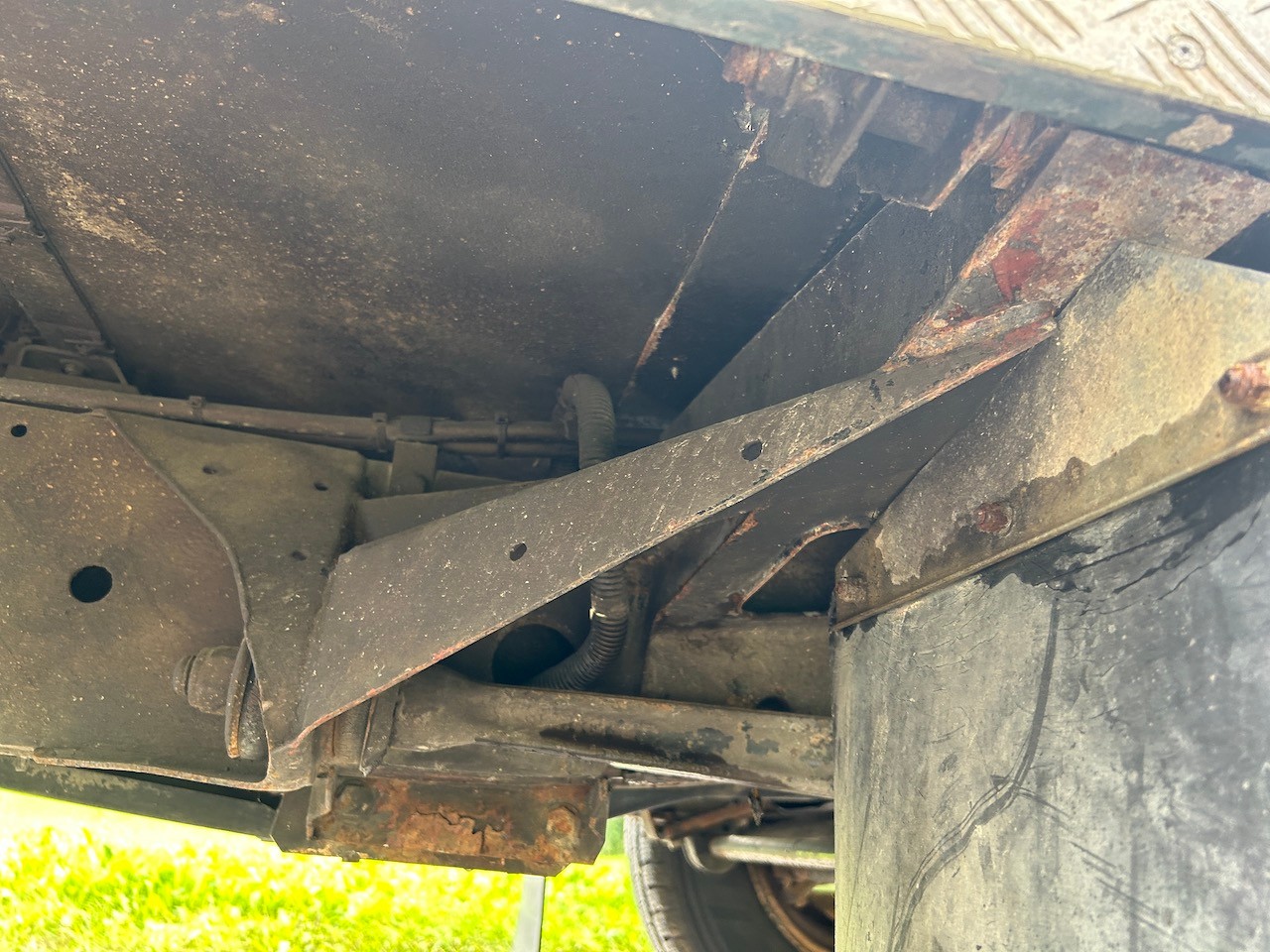 LAND ROVER Defender 90 SW 2.5 Td5-image-11