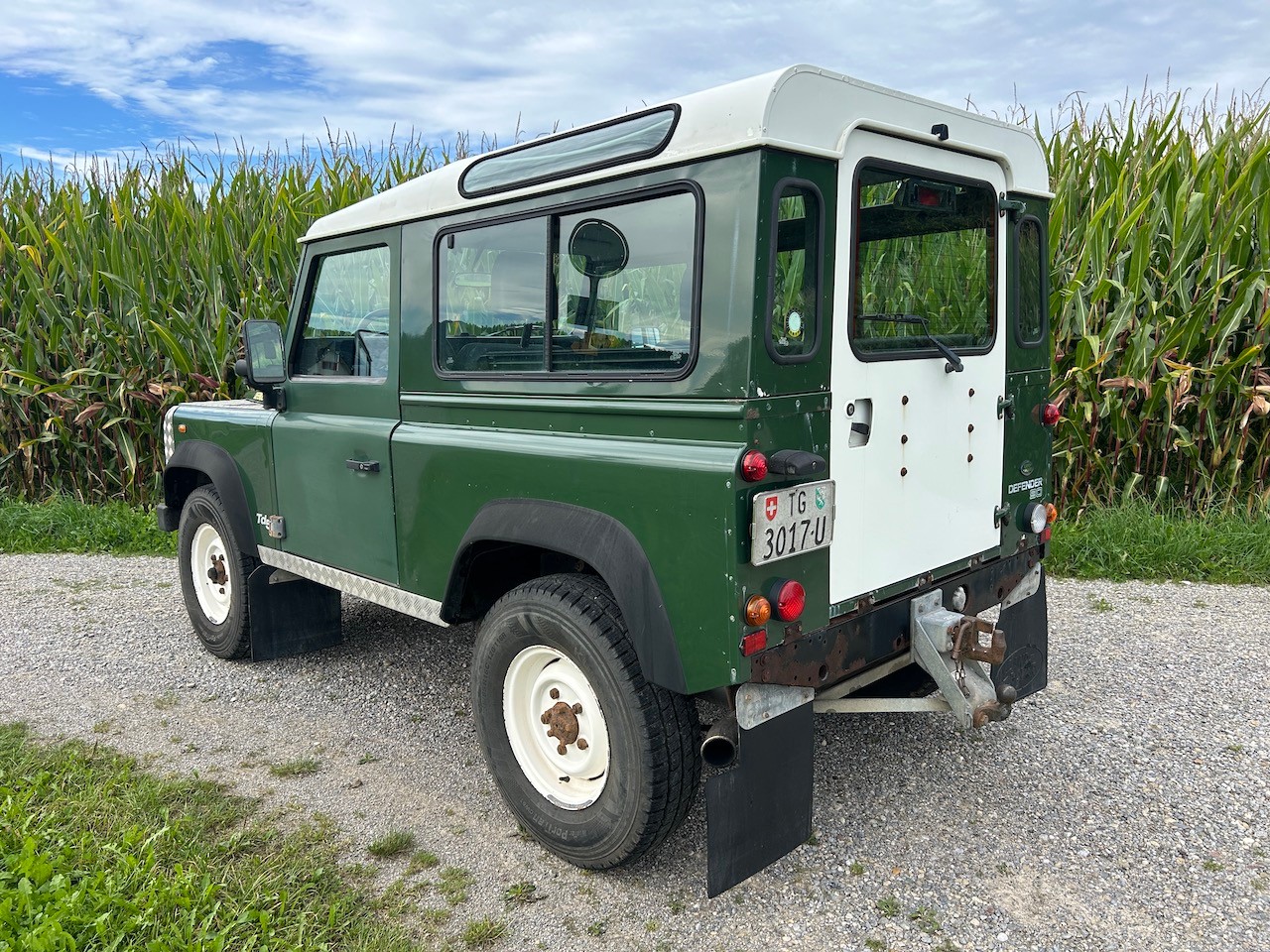 LAND ROVER Defender 90 SW 2.5 Td5-image-2