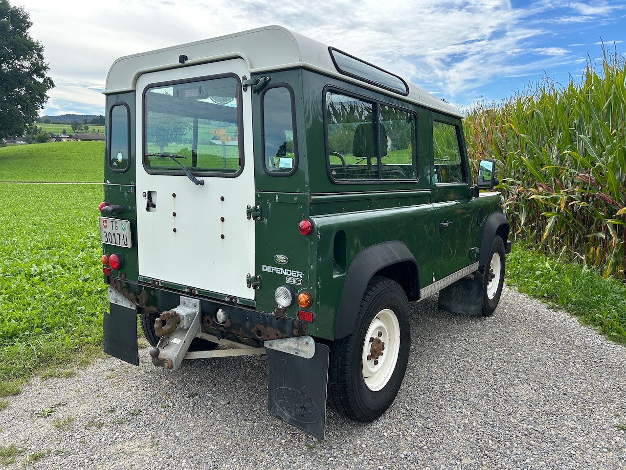 LAND ROVER Defender 90 SW 2.5 Td5-image-4