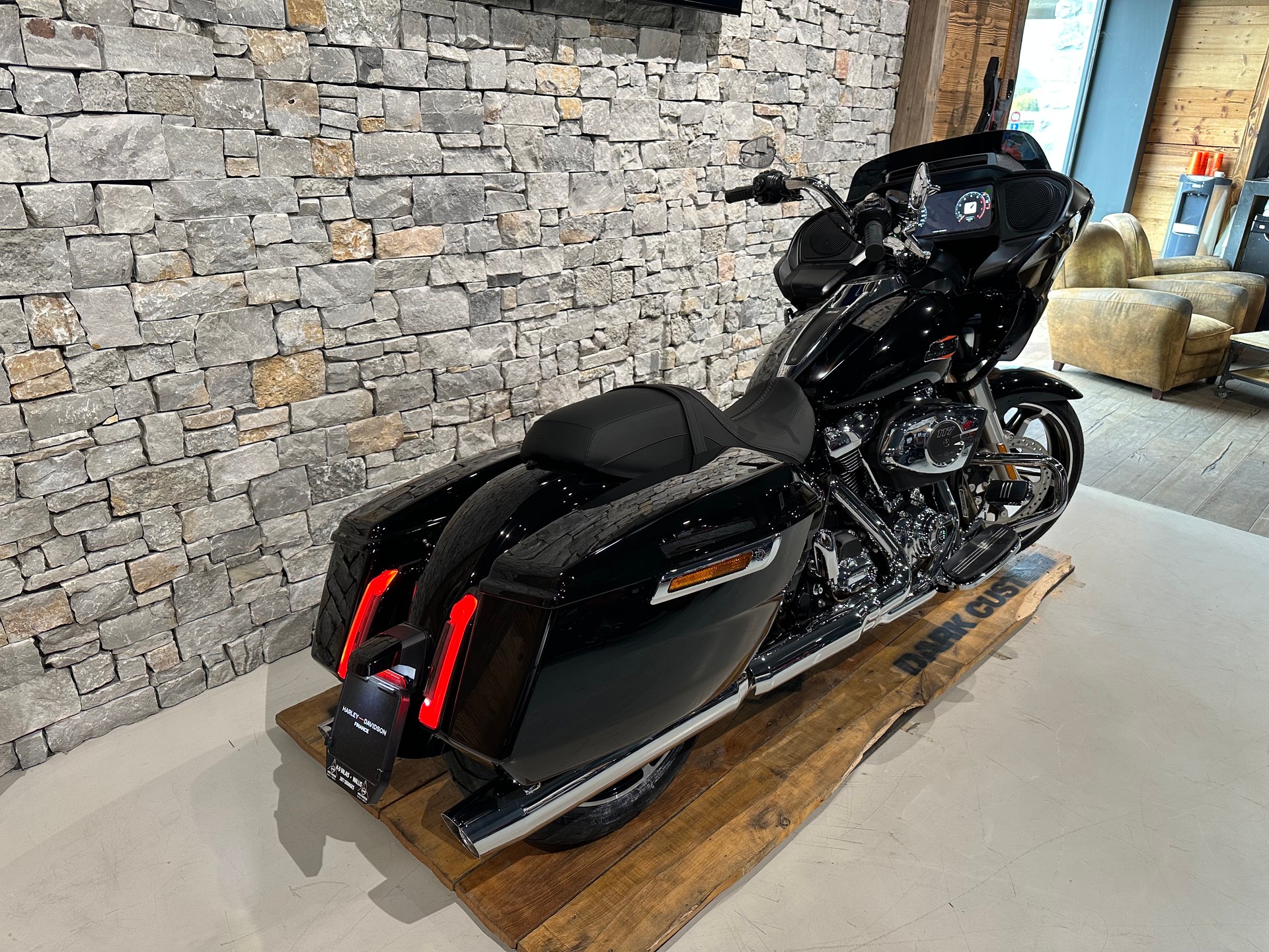 HARLEY-DAVIDSON FLTRX Road Glide-showroom-element-2