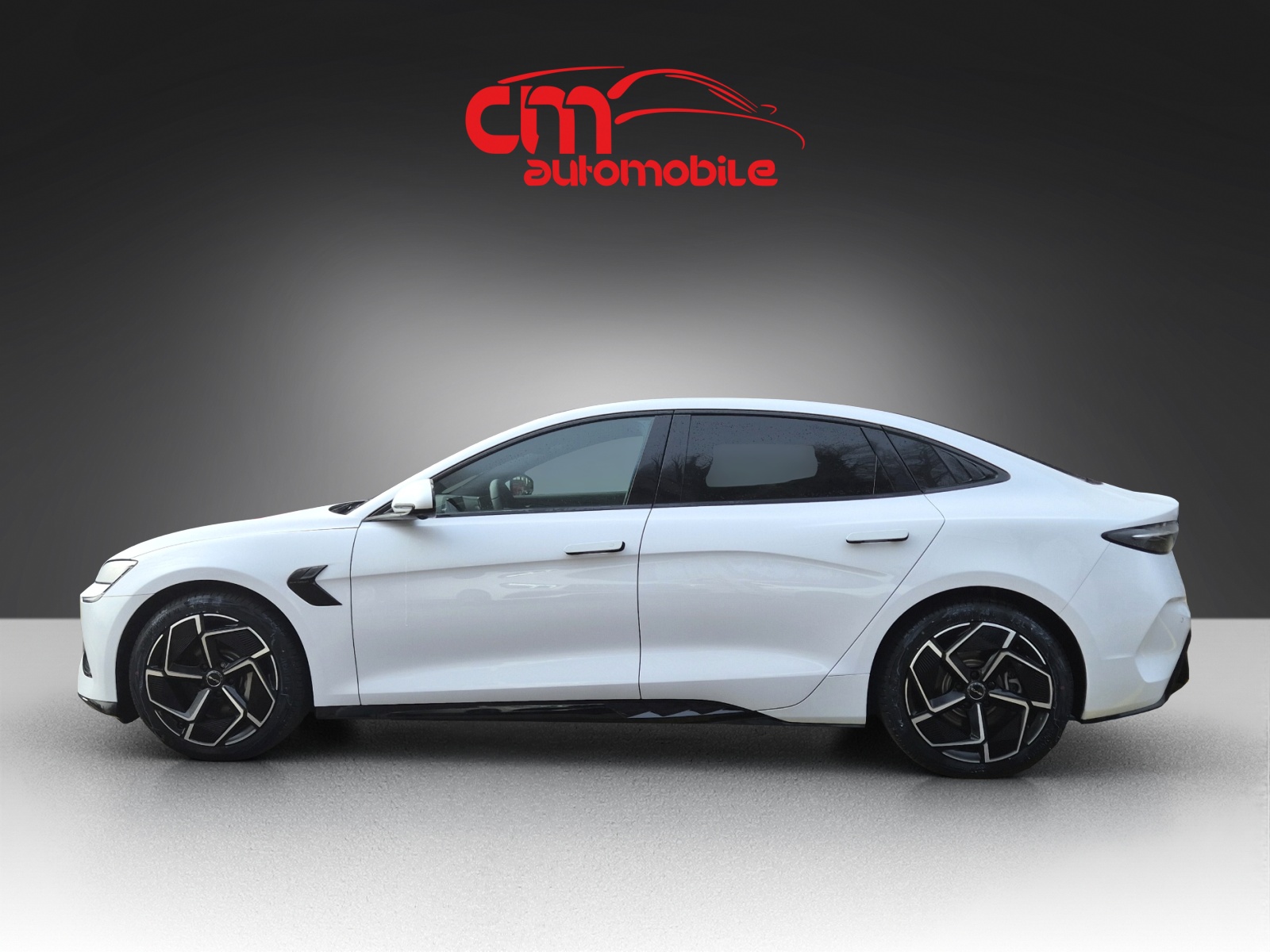 BYD Seal 82,2 kWh Design-showroom-element-1