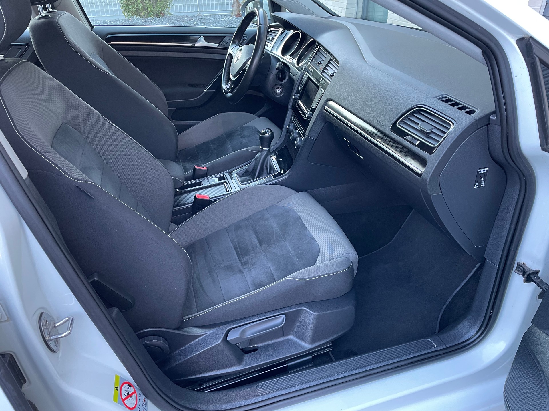 VW Golf VII 1.6 TDI 4Motion-image-12
