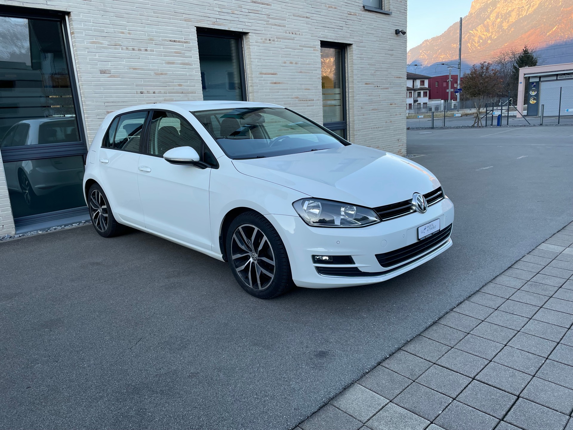 VW Golf VII 1.6 TDI 4Motion-image-5