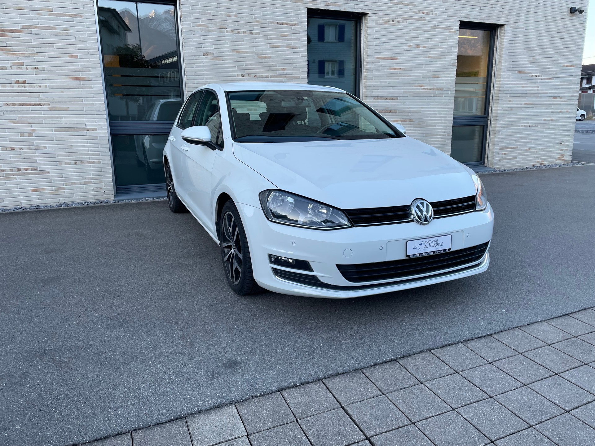 VW Golf VII 1.6 TDI 4Motion-image-4