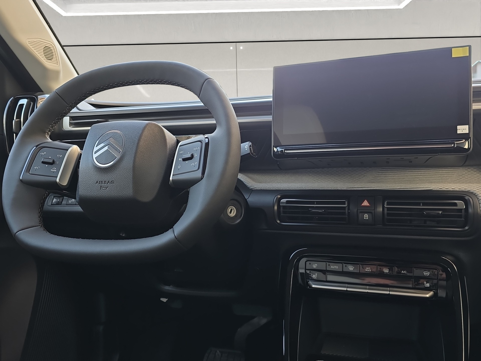CITROEN C3 Aircross 1.2 MHEV Plus-image-14