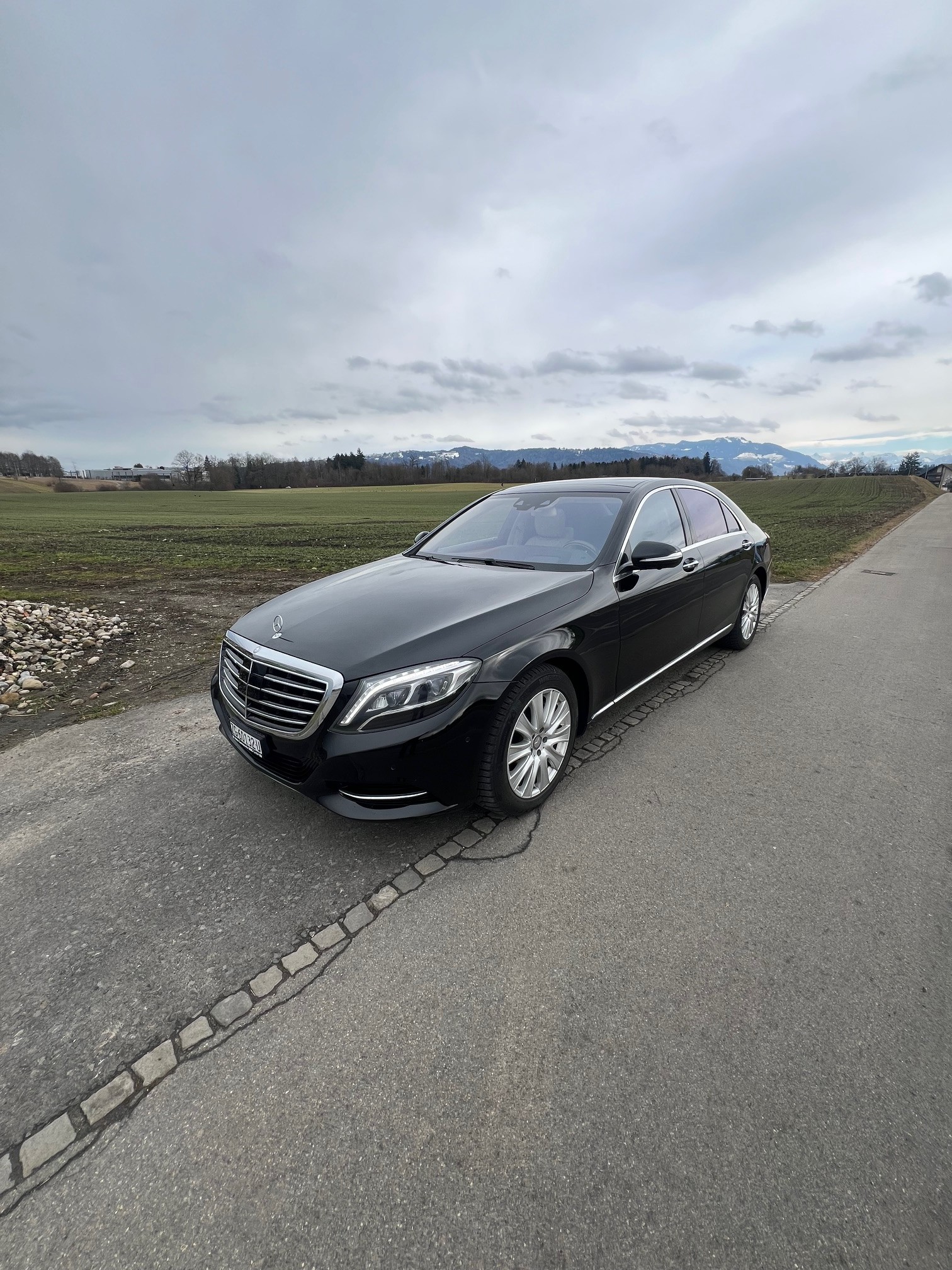 MERCEDES-BENZ S 500 L 4Matic 7G-Tronic-image-1