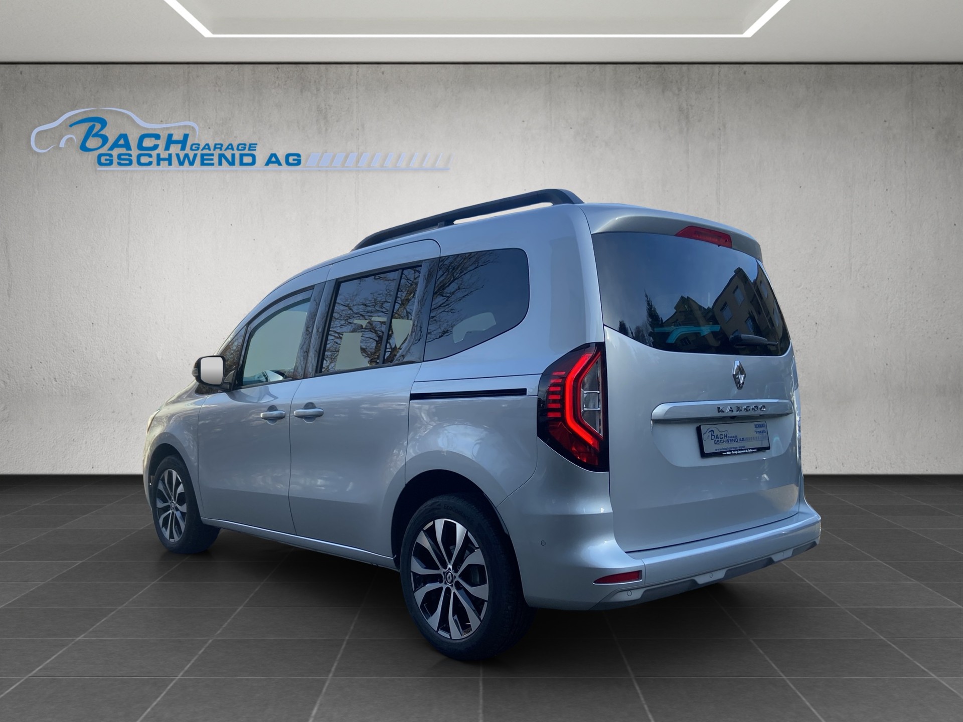 RENAULT Kangoo 1.3 TCe 130 PF Techno EDC-image-4