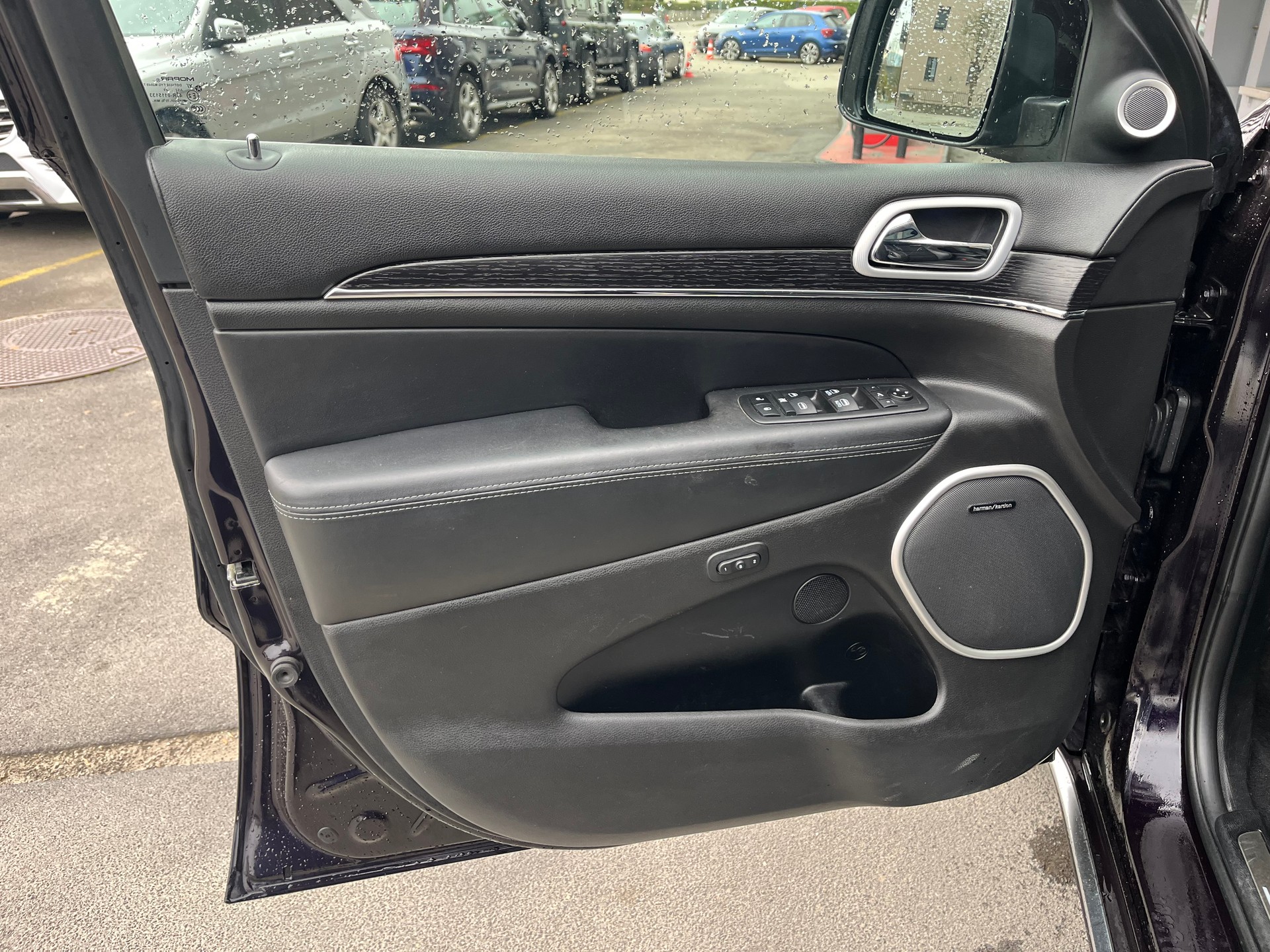 JEEP Grand Cherokee 3.0 CRD Summit Automatic-image-6