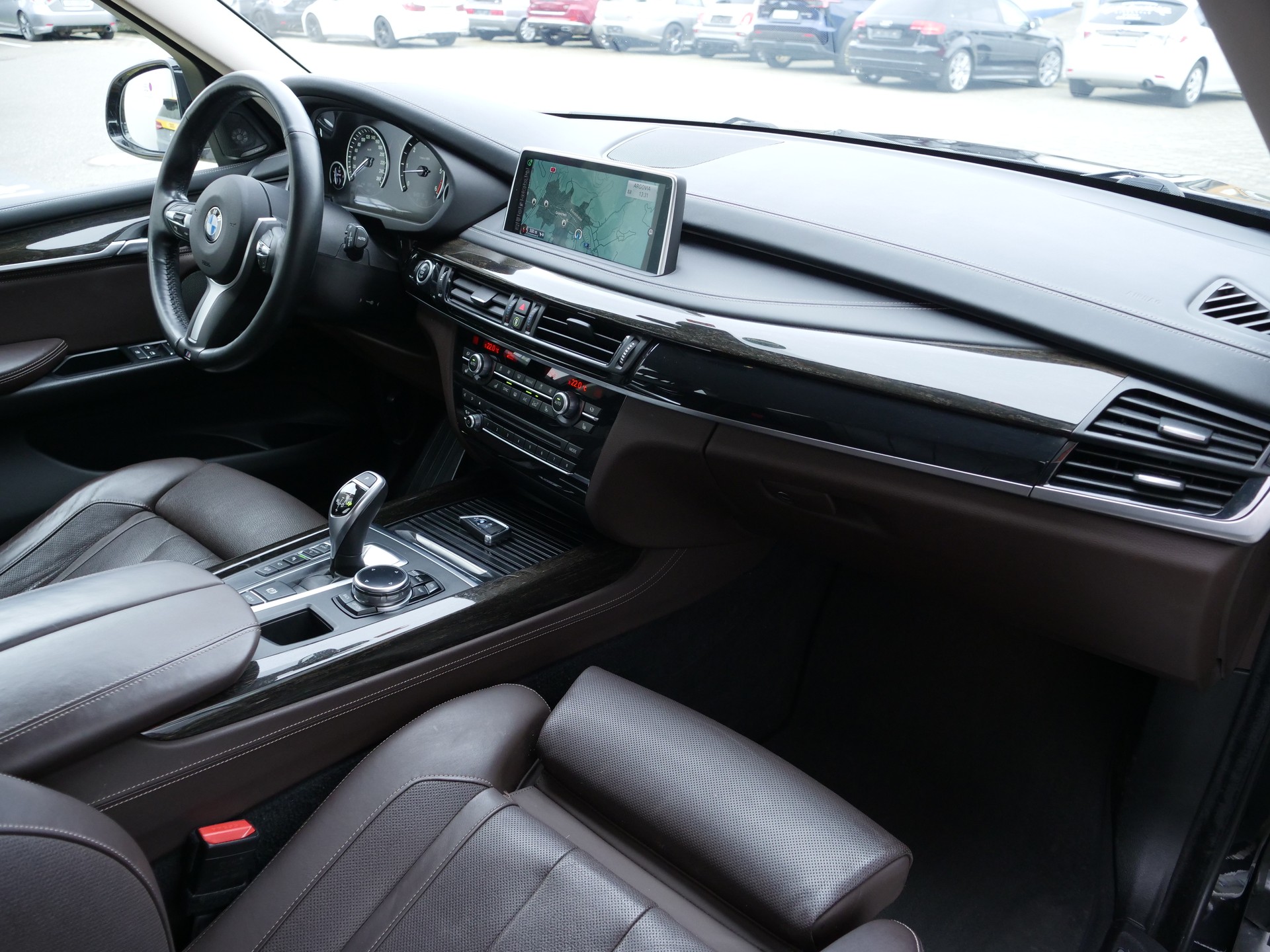 BMW X5 xDrive 40d Steptronic-image-9