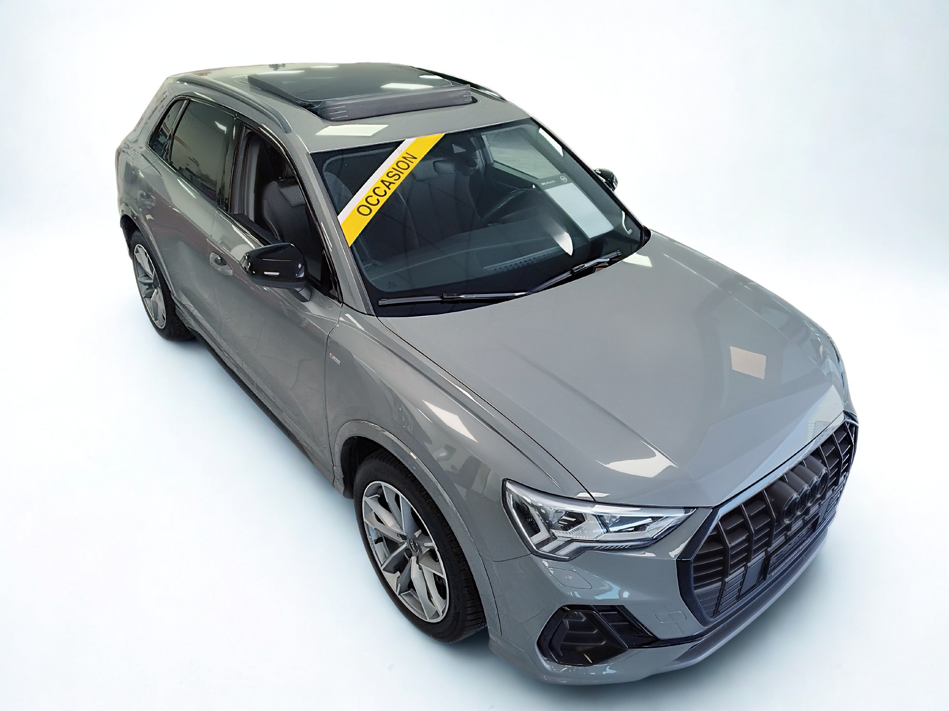 AUDI Q3 Sportback 40 TDI S line quattro S-tronic-image-2