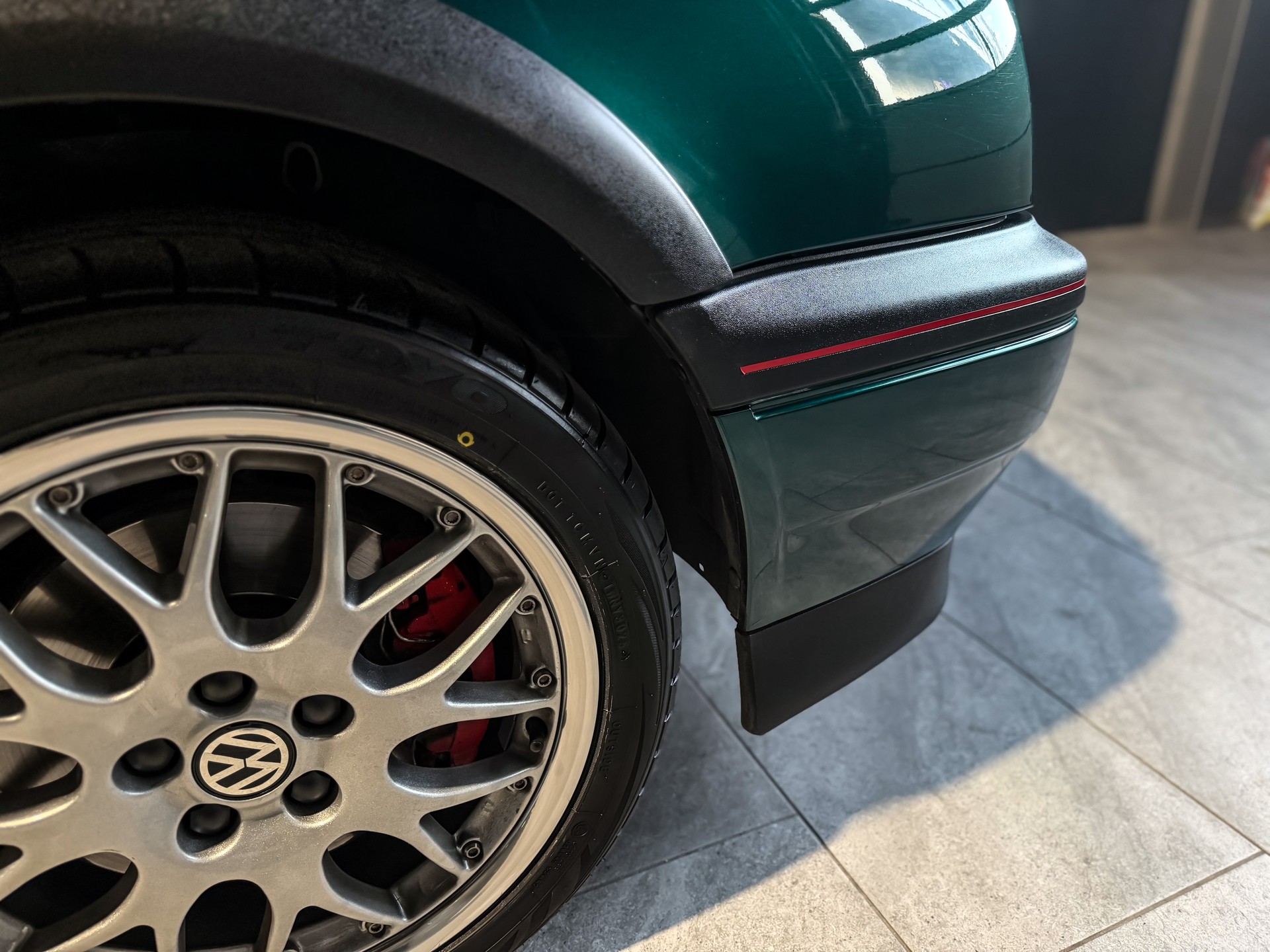 VW Golf 2000 GTI 16V Edition-image-3