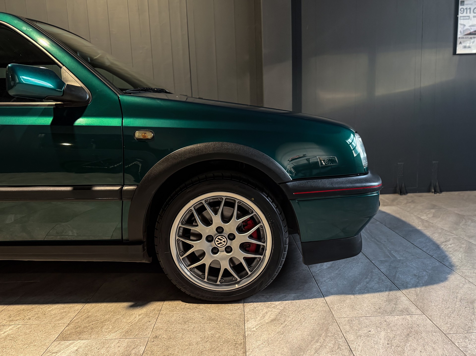 VW Golf 2000 GTI 16V Edition-image-2