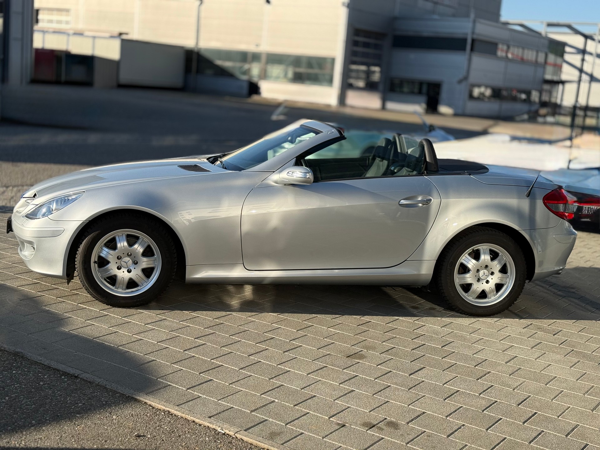 MERCEDES-BENZ SLK 200 Kompressor-image-16