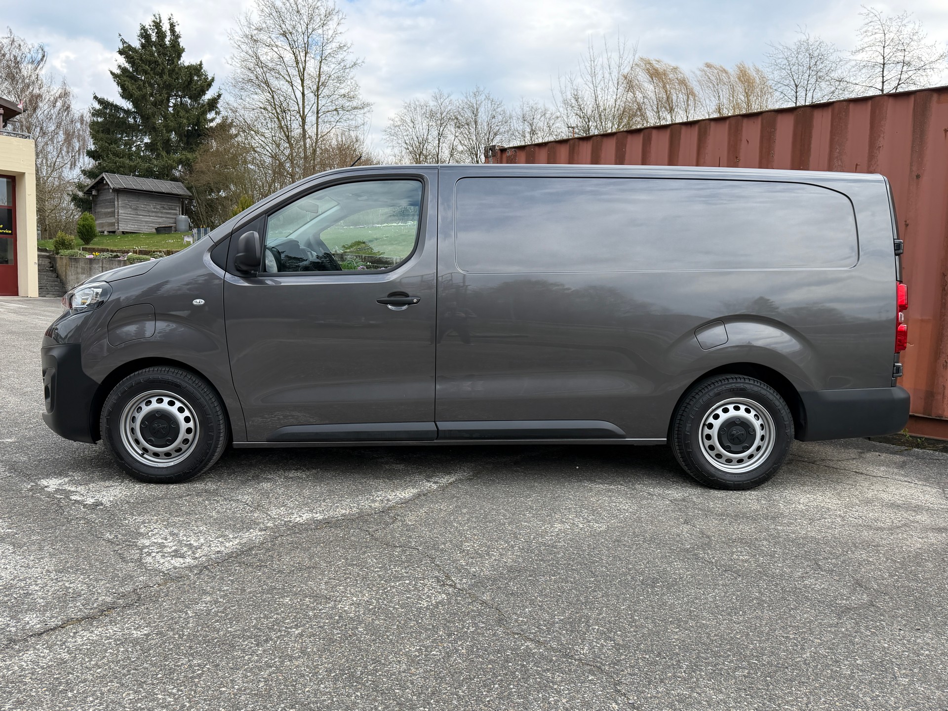 PEUGEOT e-Expert Kaw. Standard 75 kWh L3-image-4