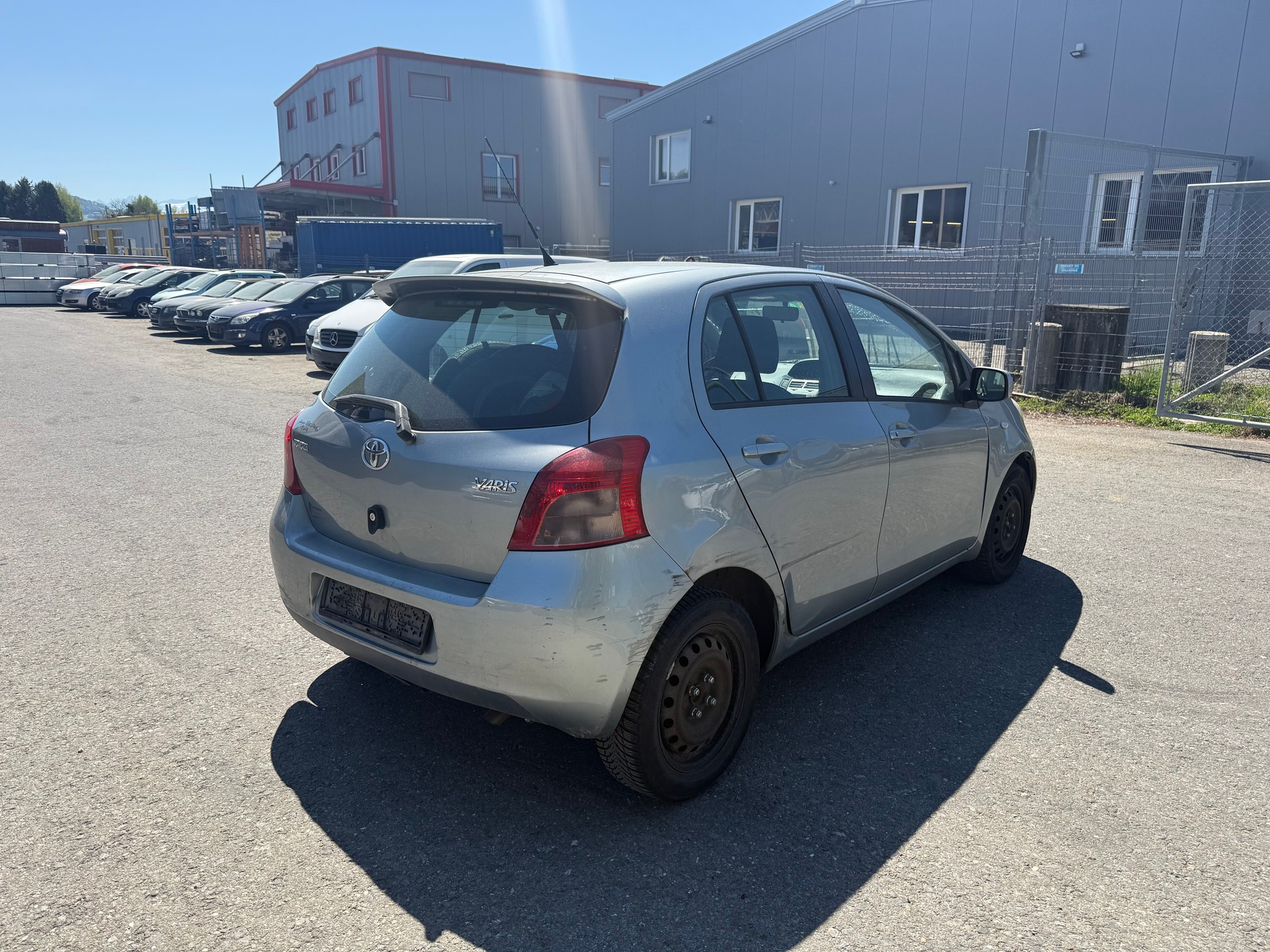 TOYOTA Yaris 1.3 Chic Multimode-image-9