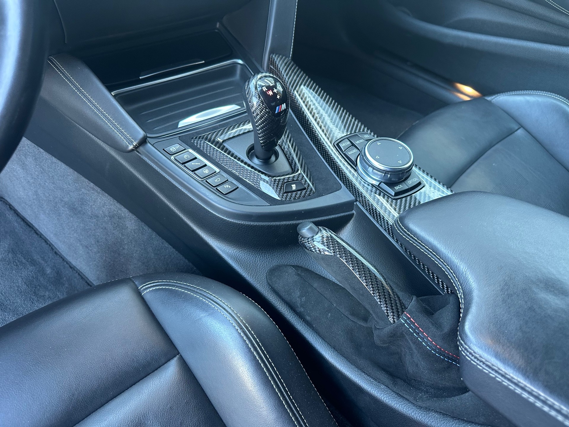 BMW M4 Coupé COMPETITION-image-14