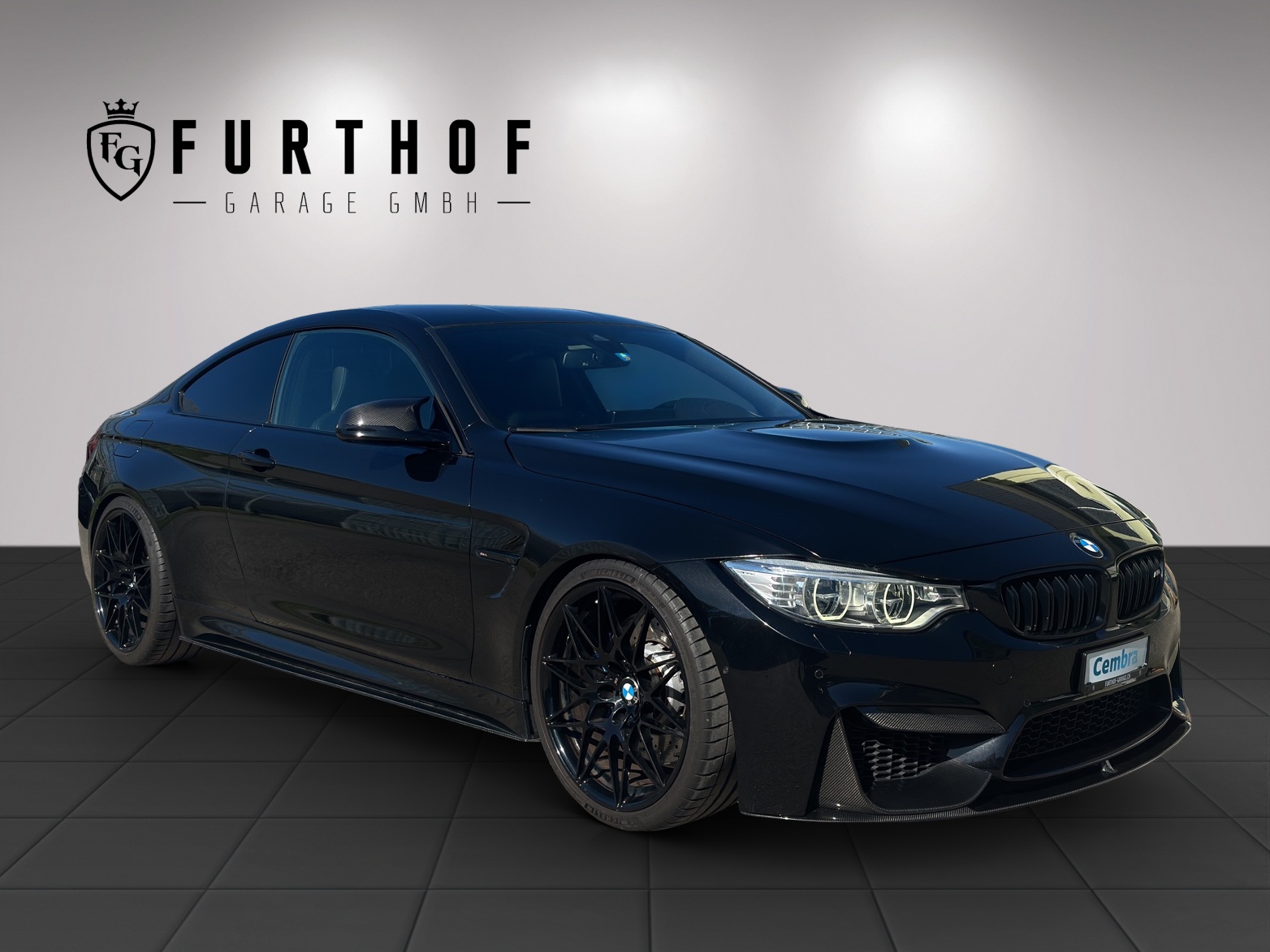 BMW M4 Coupé COMPETITION-showroom-element-1