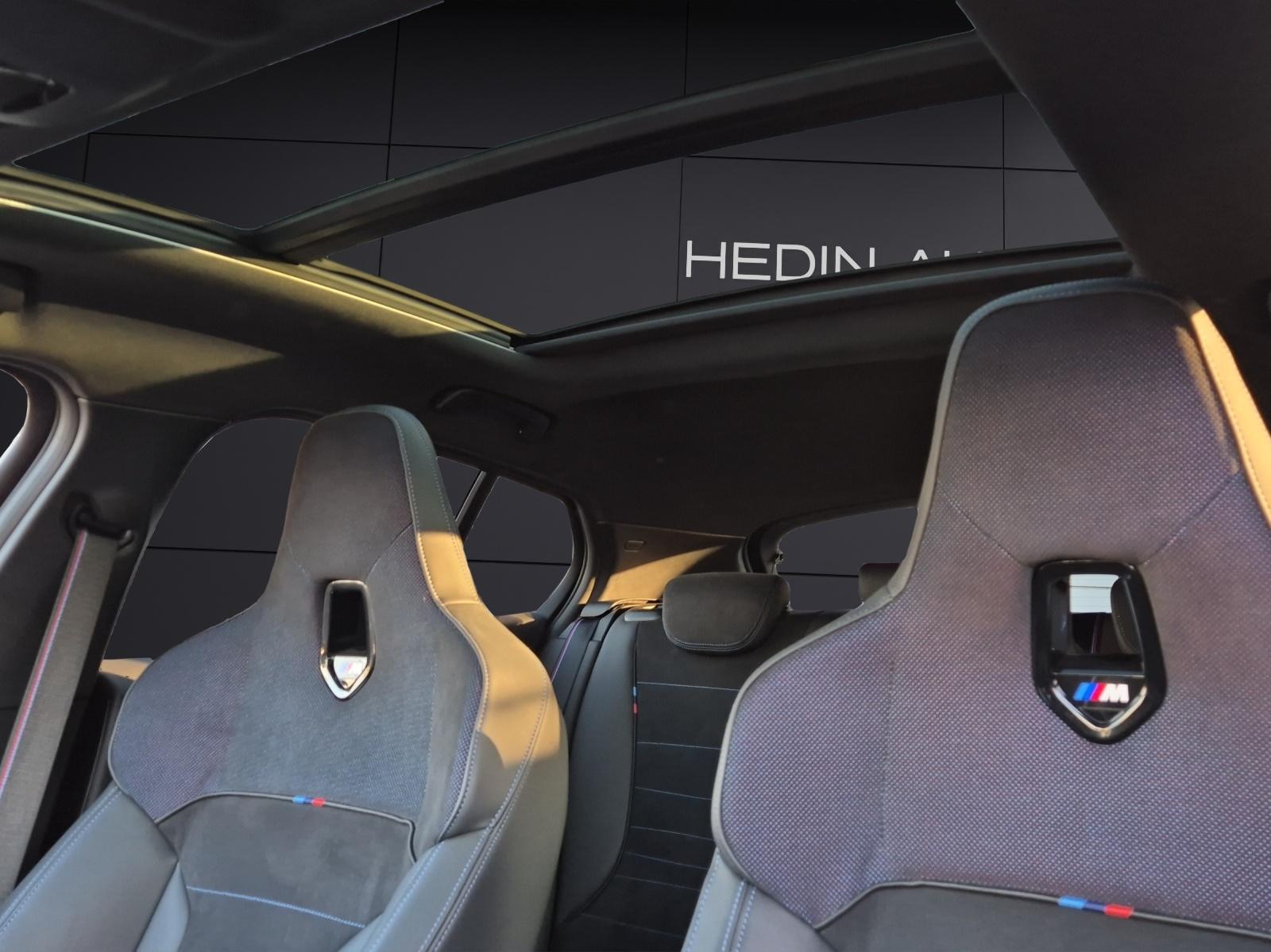 BMW M135i xDrive-image-13