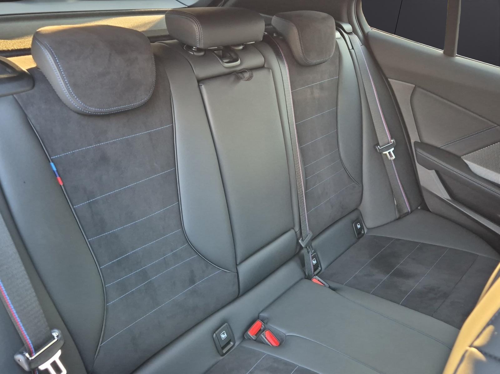 BMW M135i xDrive-image-11