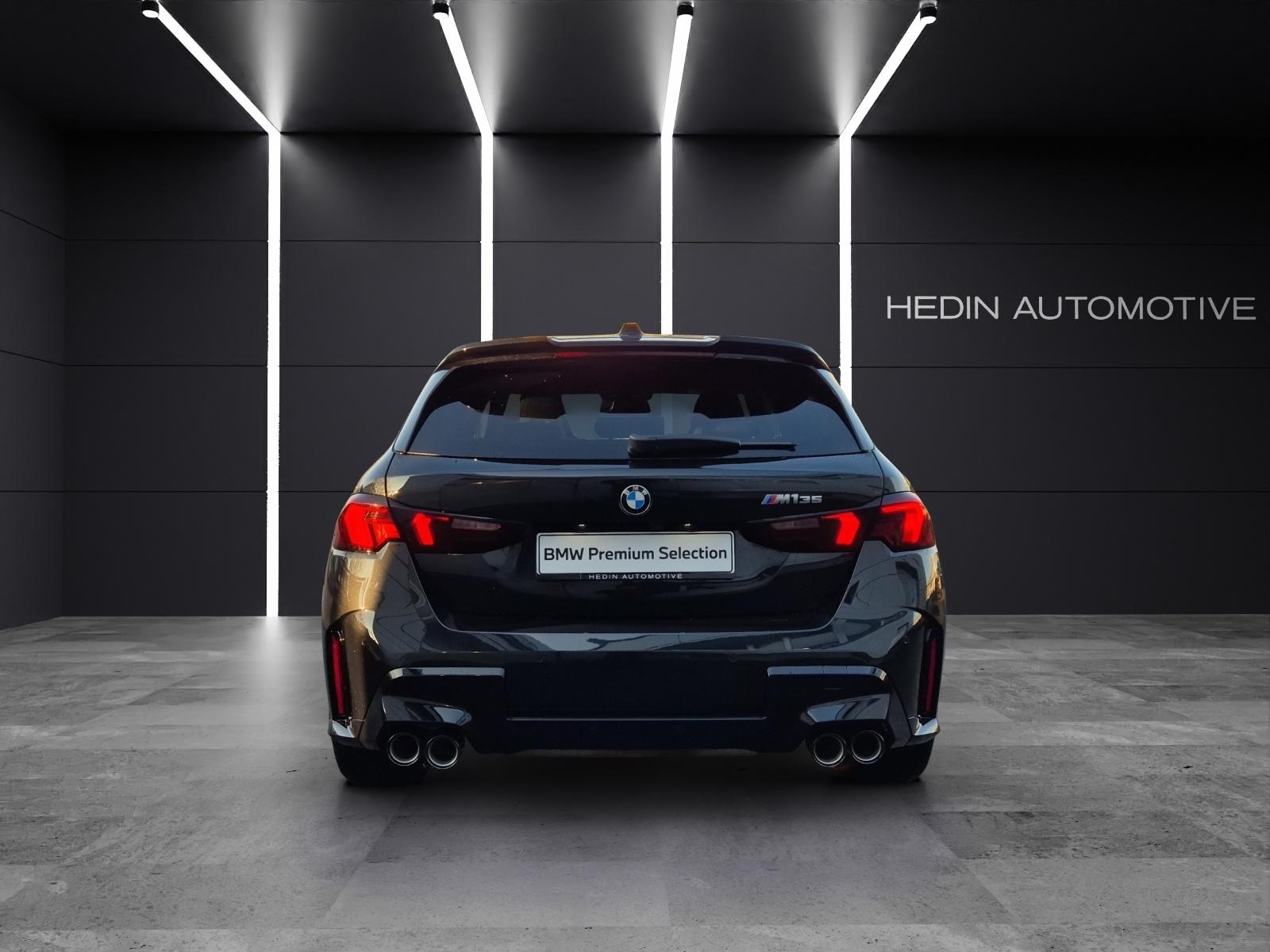 BMW M135i xDrive-image-7