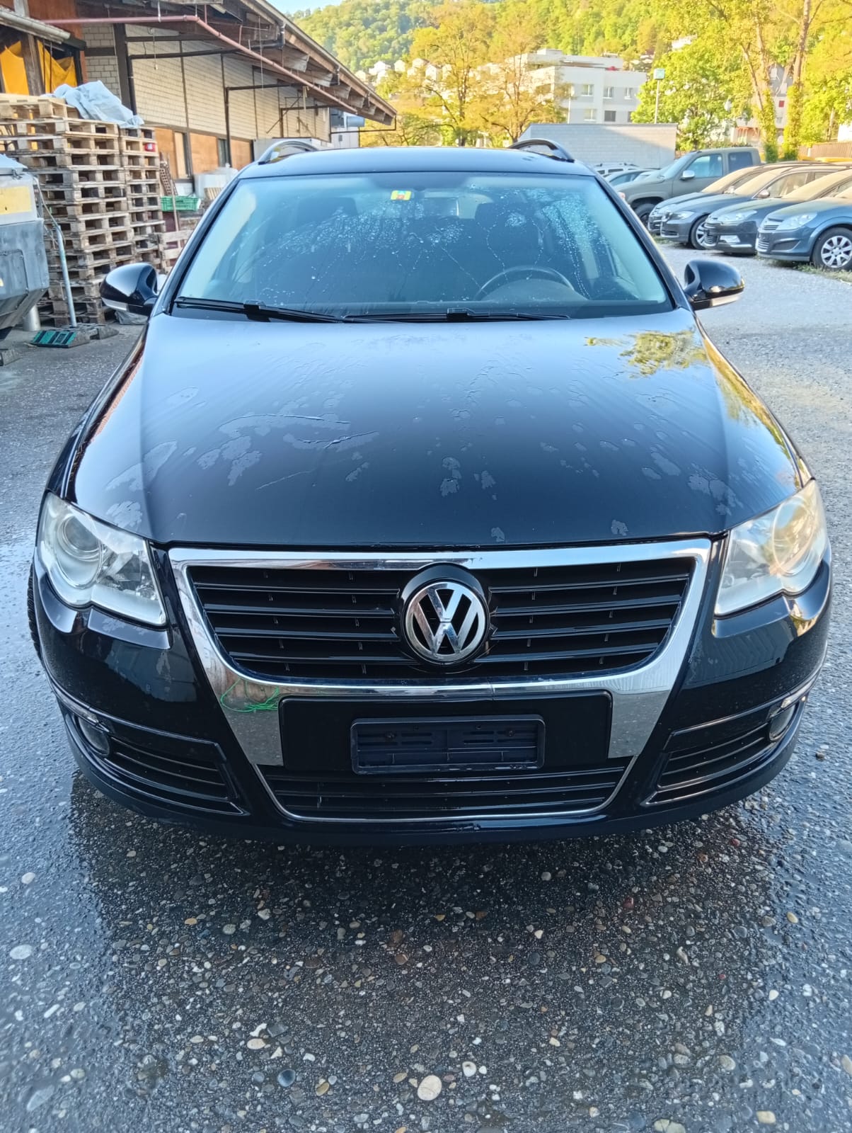 VW Passat Variant 2.0 FSI Trendline 4Motion-image-3