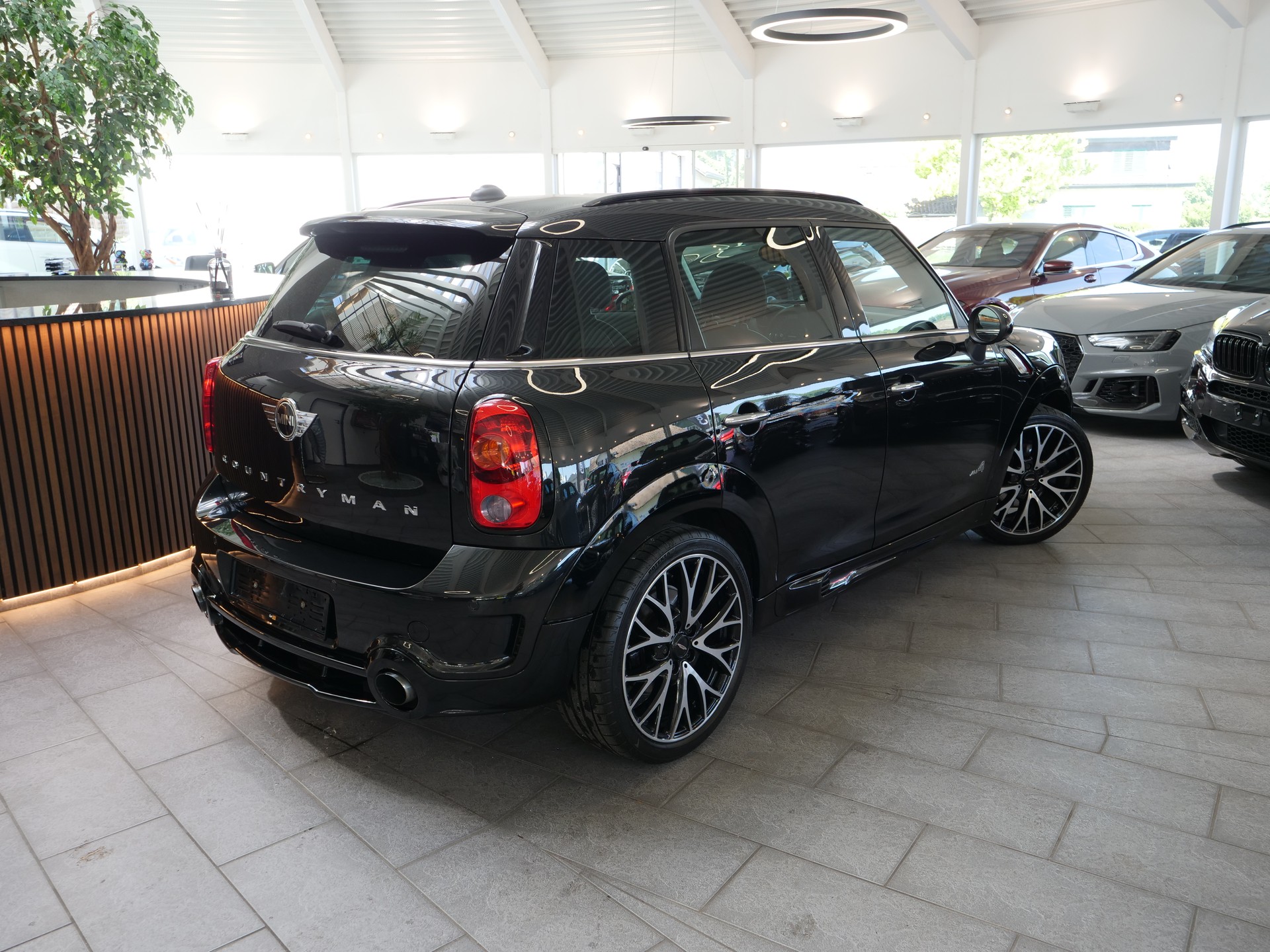 MINI Countryman John Cooper Works ALL4 Steptronic-showroom-element-2