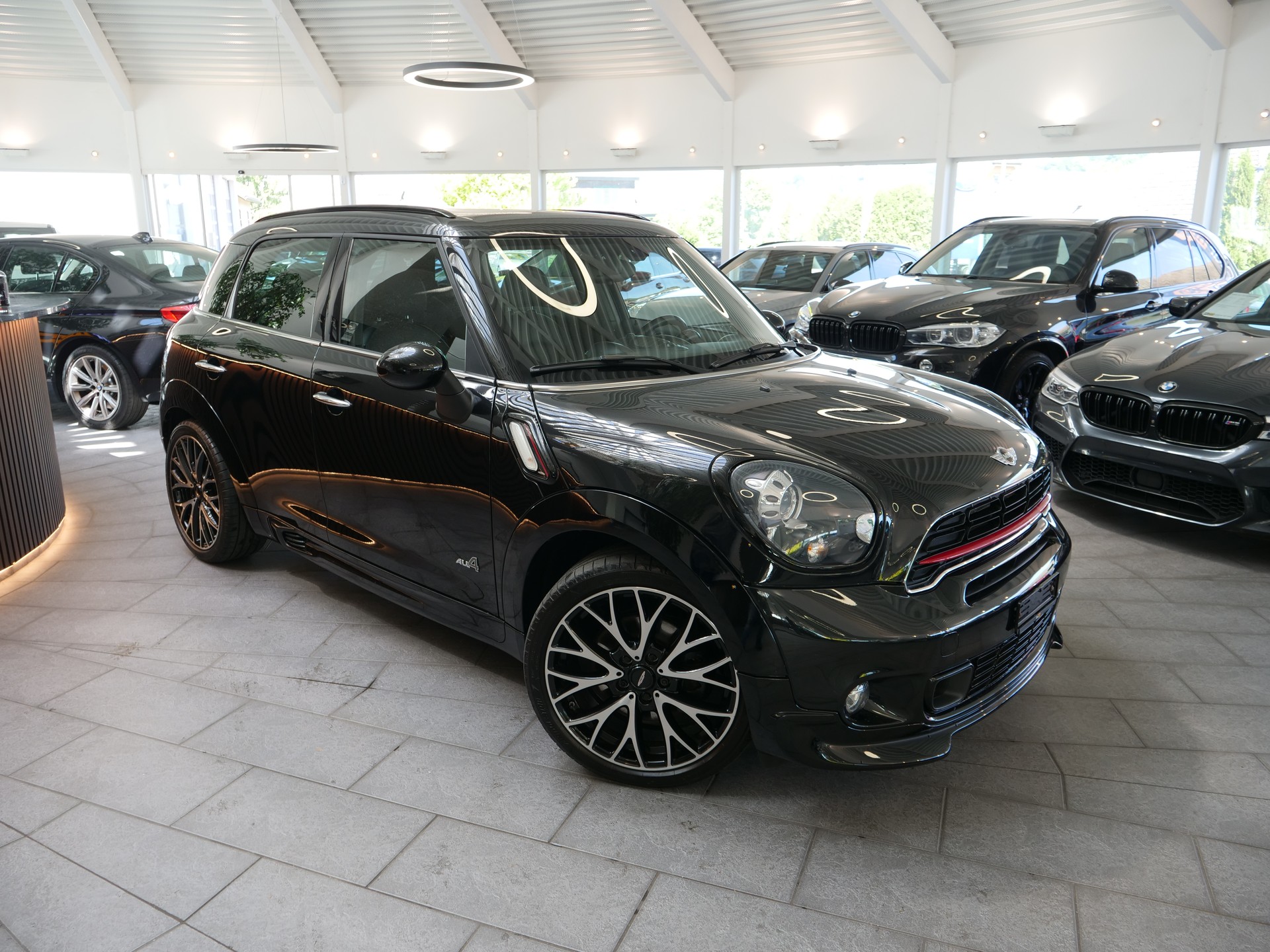 MINI Countryman John Cooper Works ALL4 Steptronic-showroom-element-3