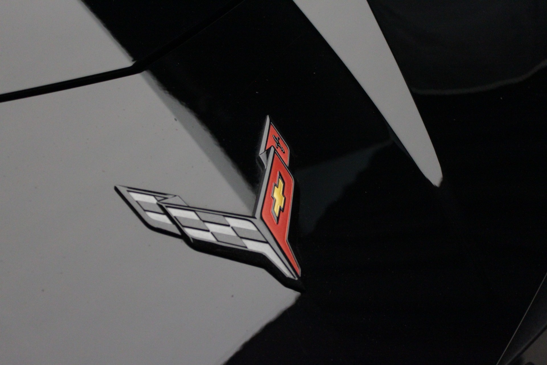 CHEVROLET Corvette Coupé Stingray Swiss Edition-image-5
