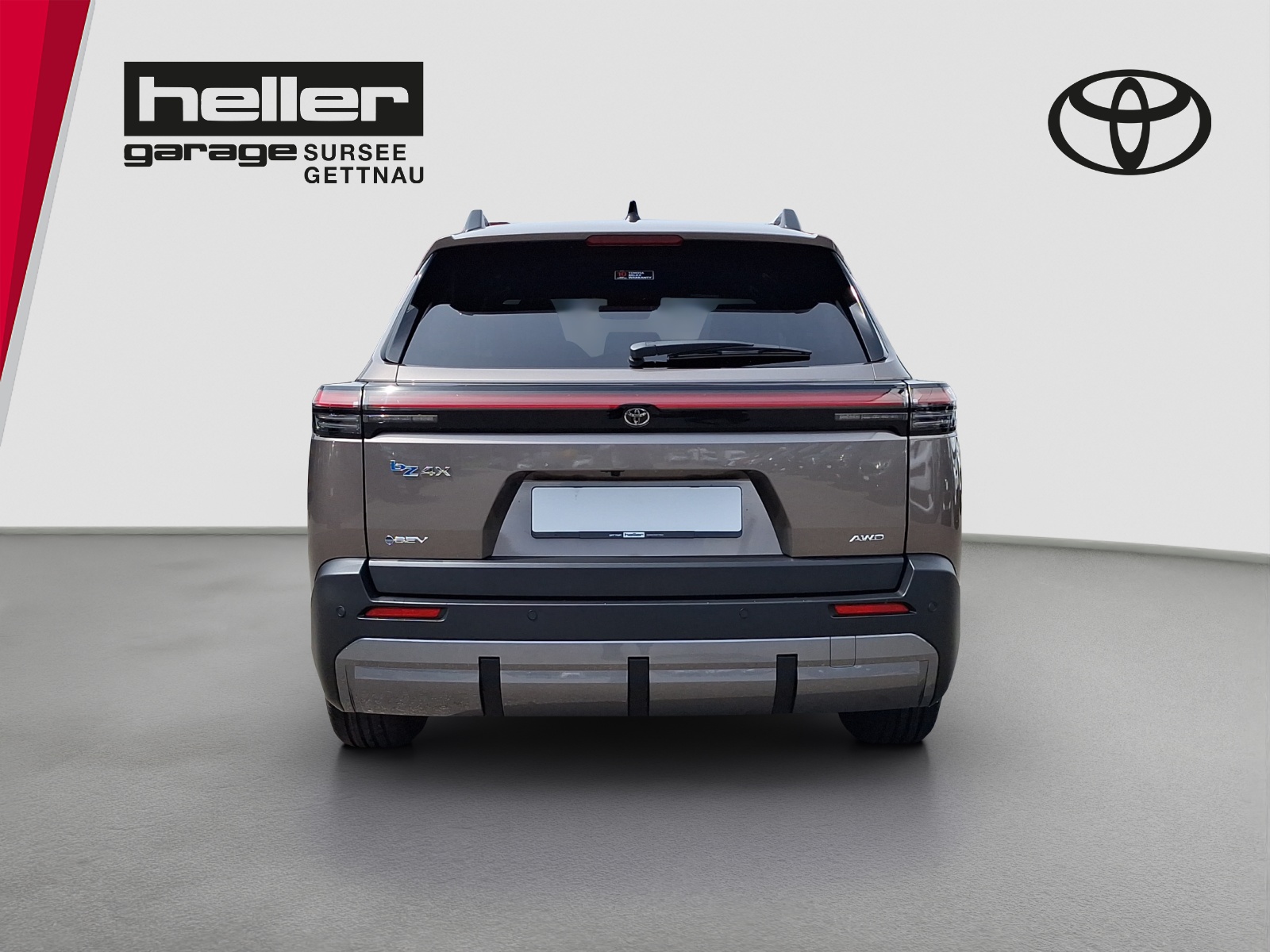 TOYOTA bZ4X Touring Premium AWD-showroom-element-3