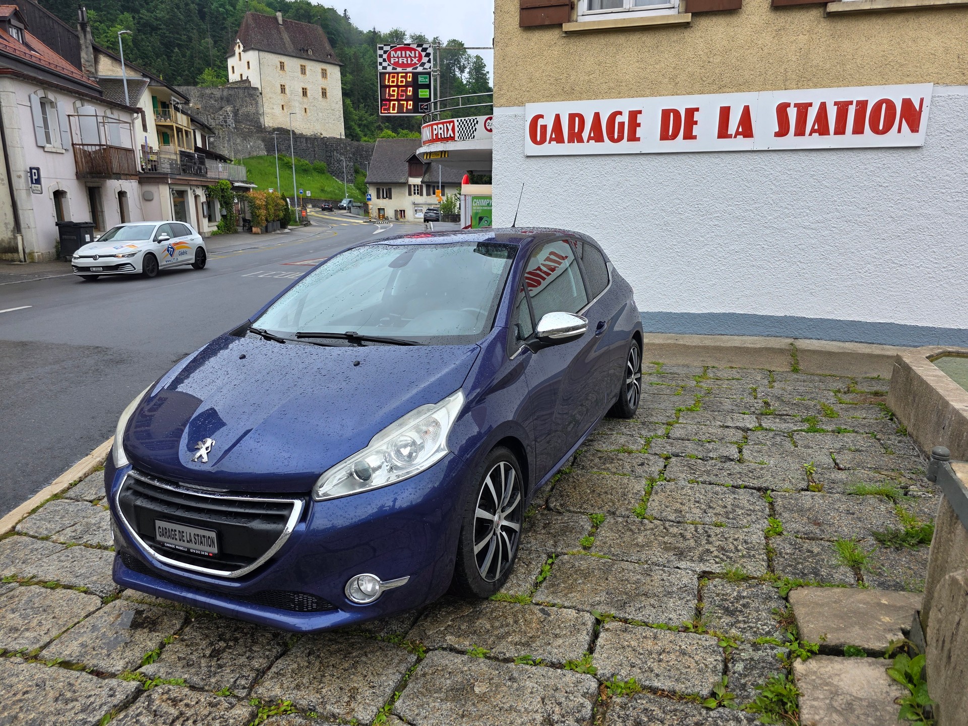 PEUGEOT 208 1.6 VTI Allure