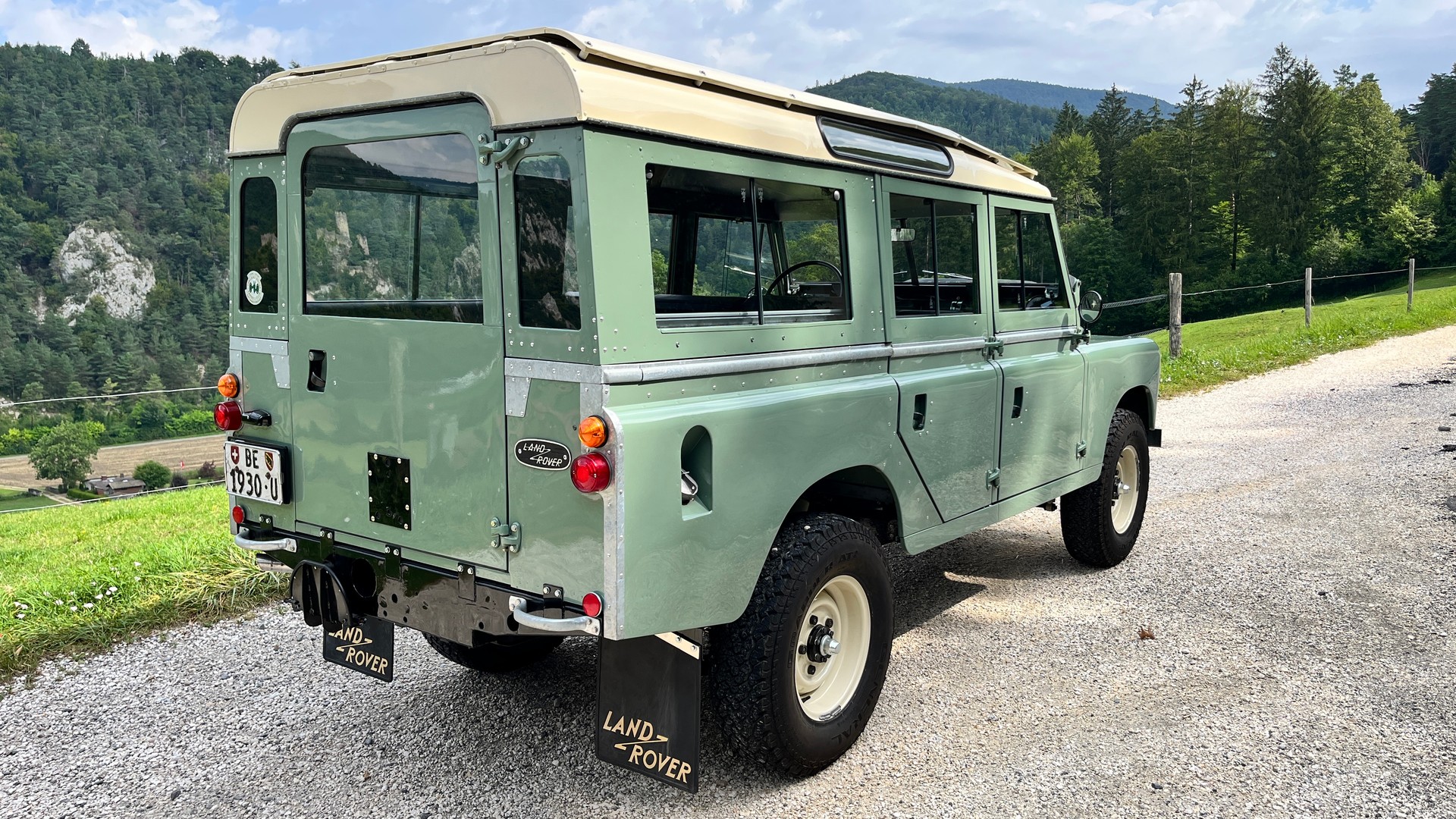 LAND ROVER Serie IIa 2.6 lt. Station Wagon-image-3