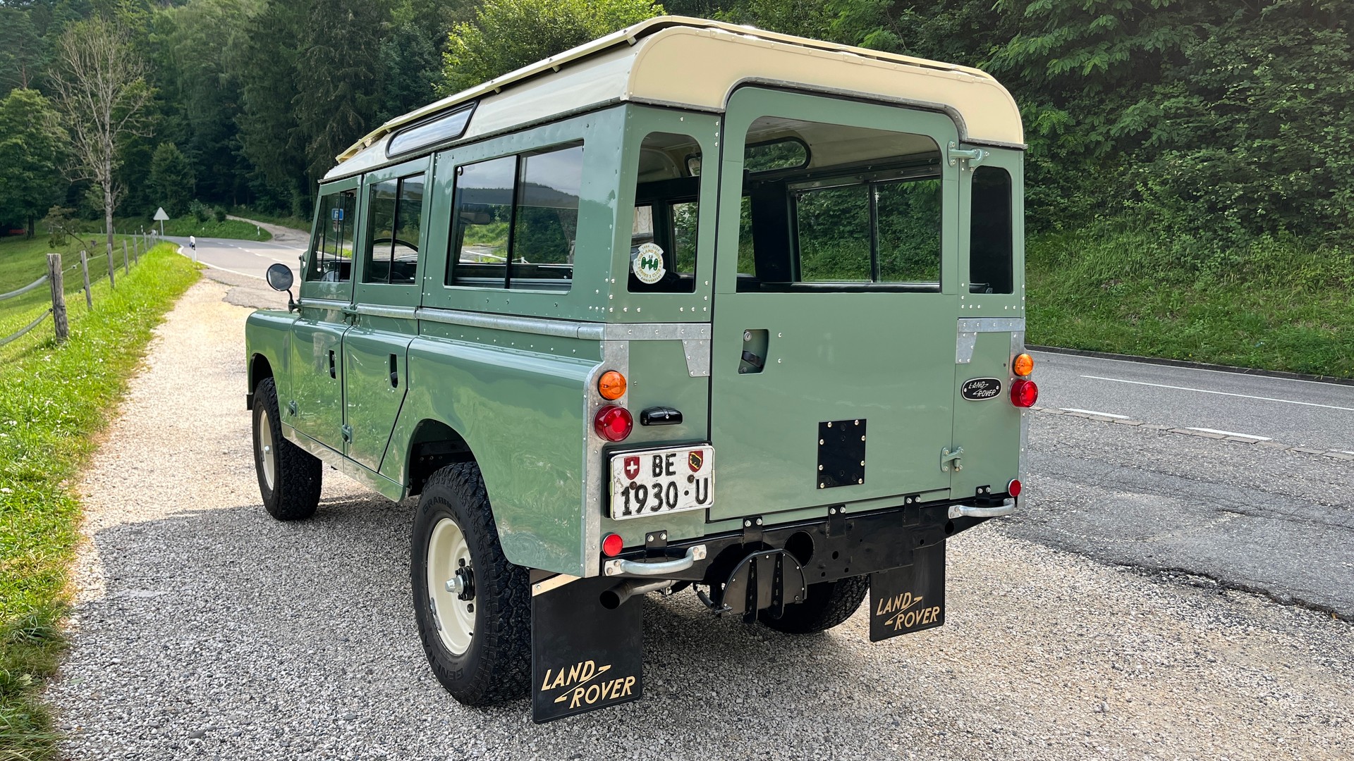 LAND ROVER Serie IIa 2.6 lt. Station Wagon-image-1