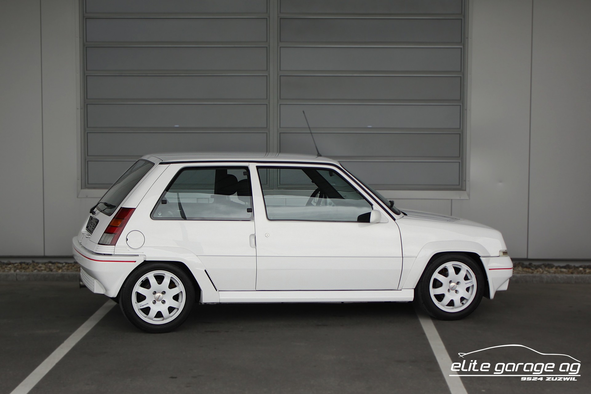 RENAULT Super 5 1400 GT Turbo-image-4