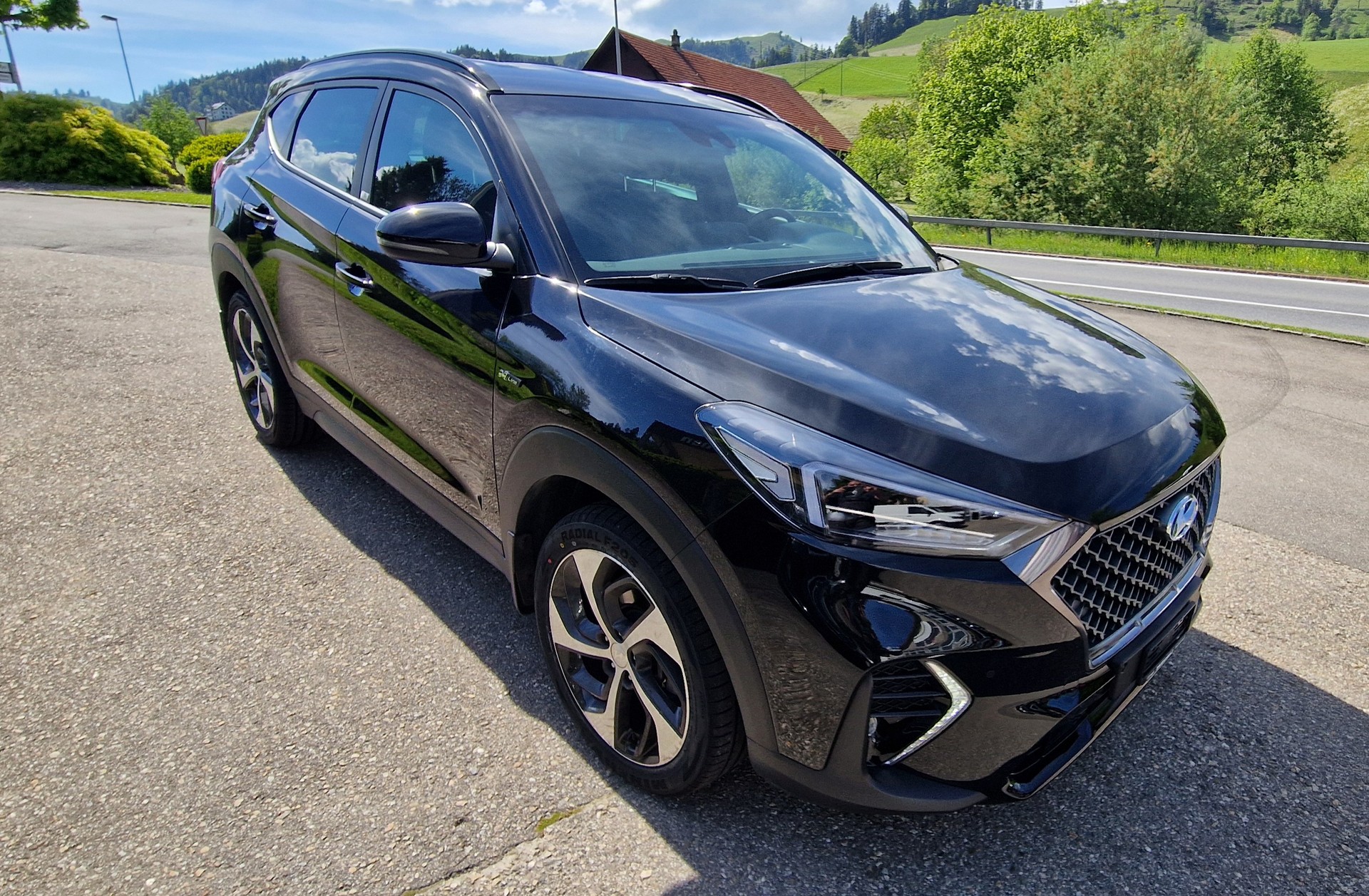 HYUNDAI Tucson 2.0 CRDI N-Line Mild Hybrid 4WD Automatic-showroom-element-2