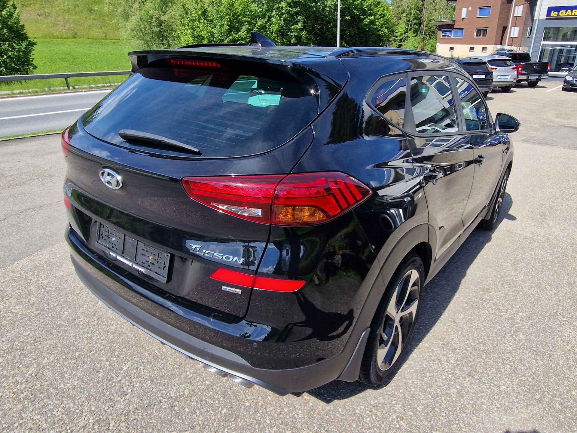 HYUNDAI Tucson 2.0 CRDI N-Line Mild Hybrid 4WD Automatic-showroom-element-3