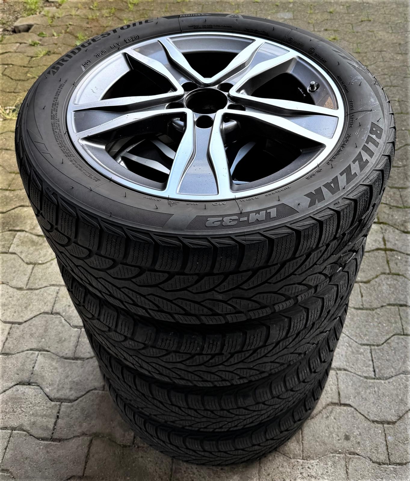 MERCEDES-BENZ C 220 d Swiss Star AMG Line 4M 9G-Tronic (CH)-image-26