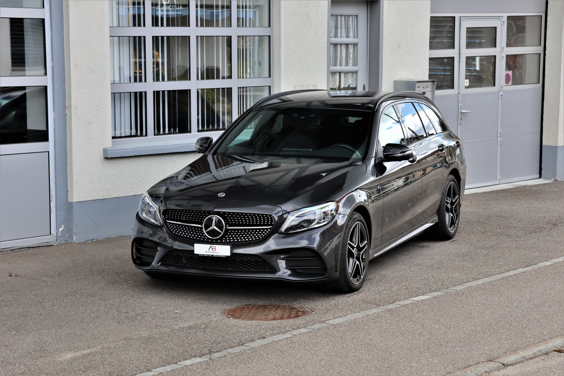 MERCEDES-BENZ C 220 d Swiss Star AMG Line 4M 9G-Tronic (CH)