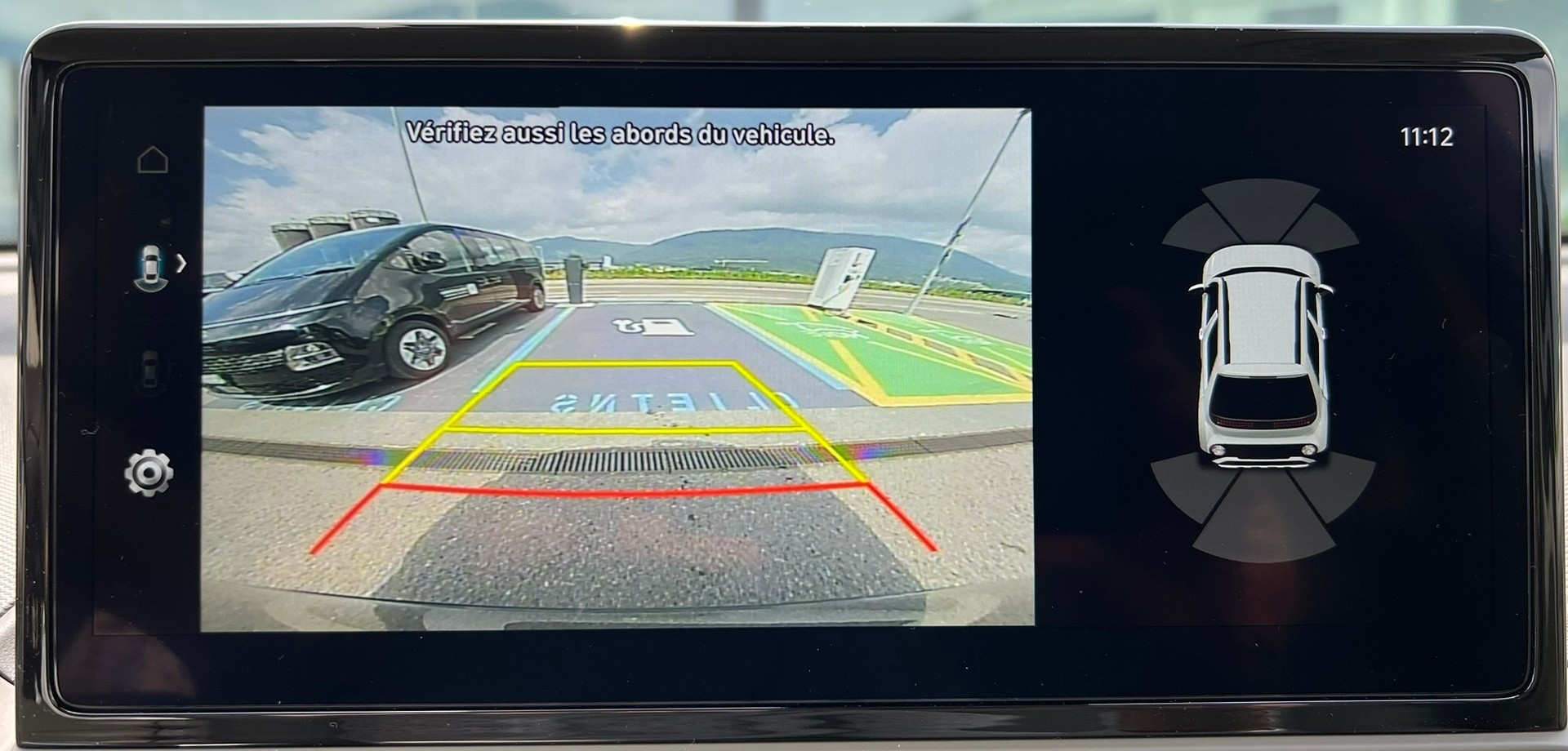 HYUNDAI Inster 42kWh Amplia-image-10