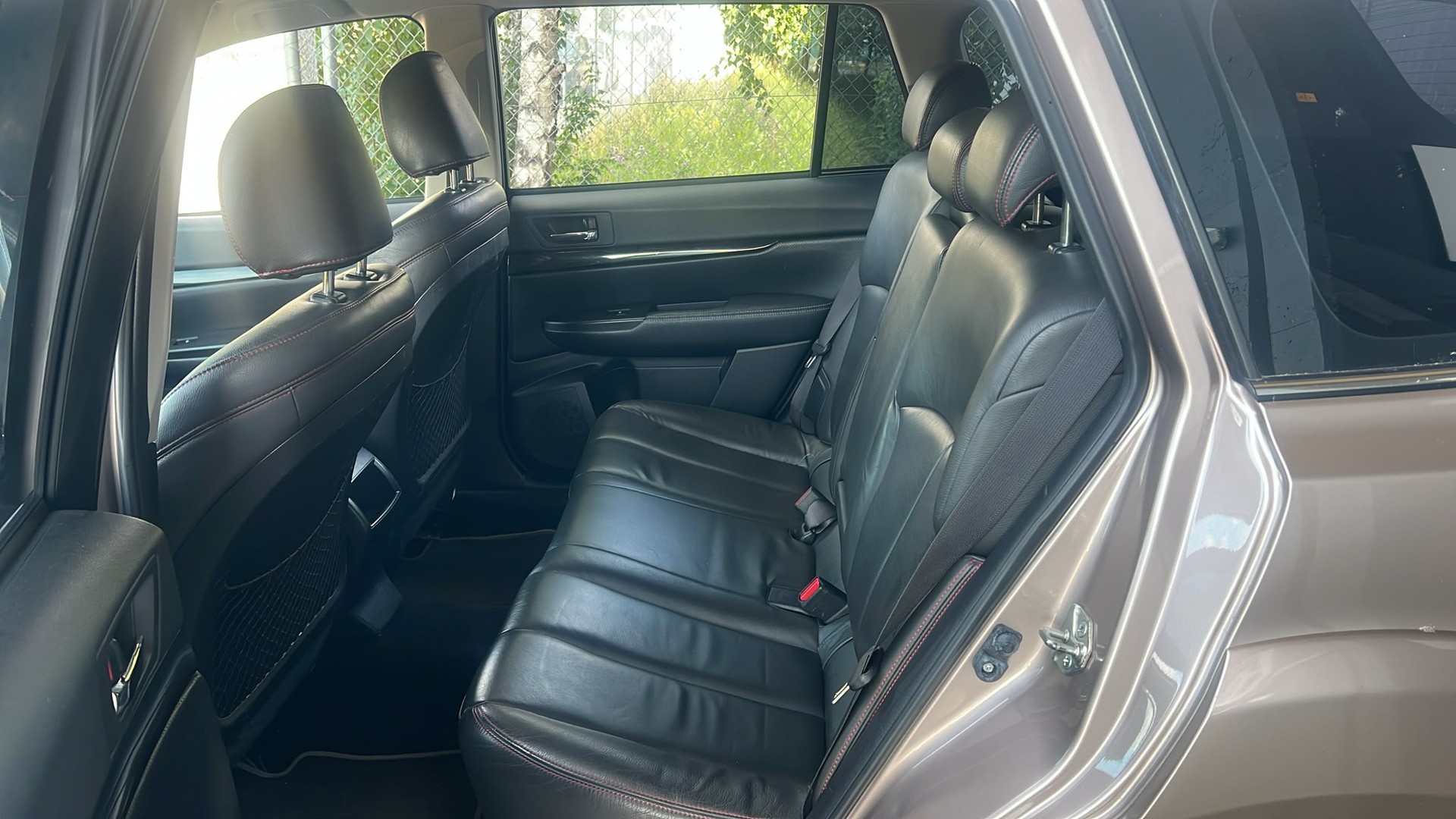 SUBARU Outback 2.0D Swiss Classic AWD Lineartronic-image-14