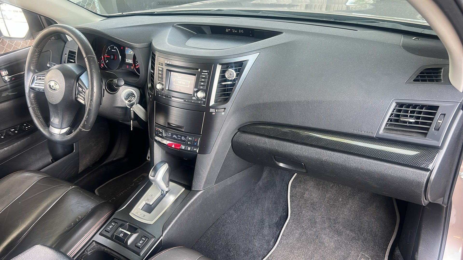 SUBARU Outback 2.0D Swiss Classic AWD Lineartronic-image-12