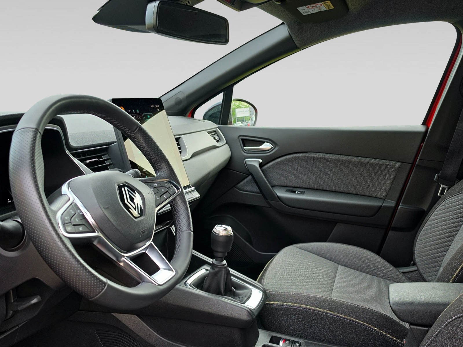 RENAULT Captur 1.3 TCe 140 techno-image-4