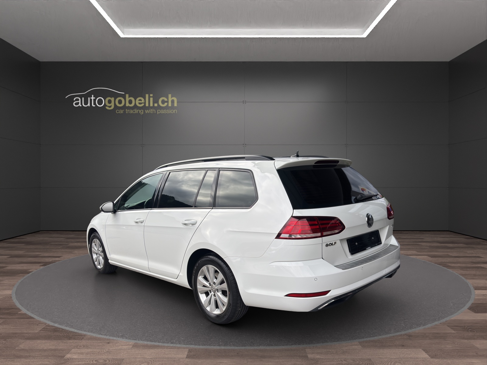 VW Golf Variant 1.4 TSI Comfortline DSG-image-1
