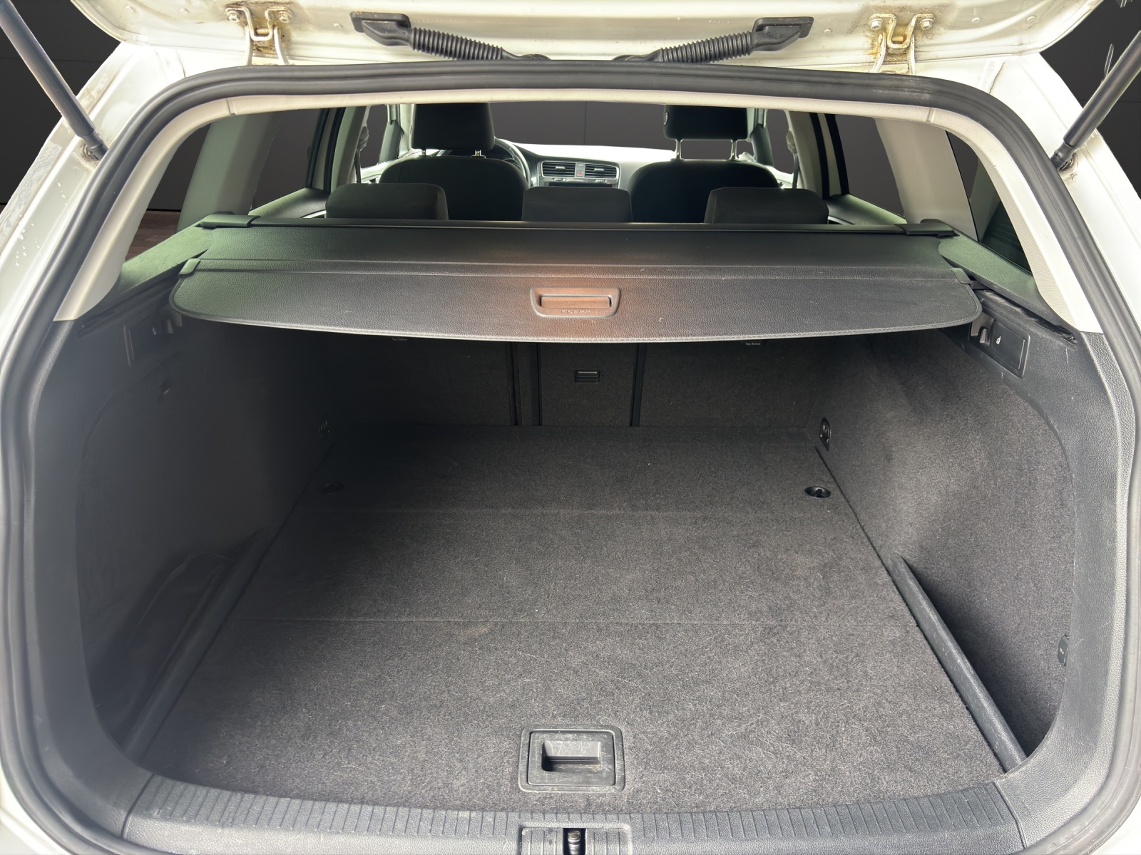 VW Golf Variant 1.4 TSI Comfortline DSG-image-13