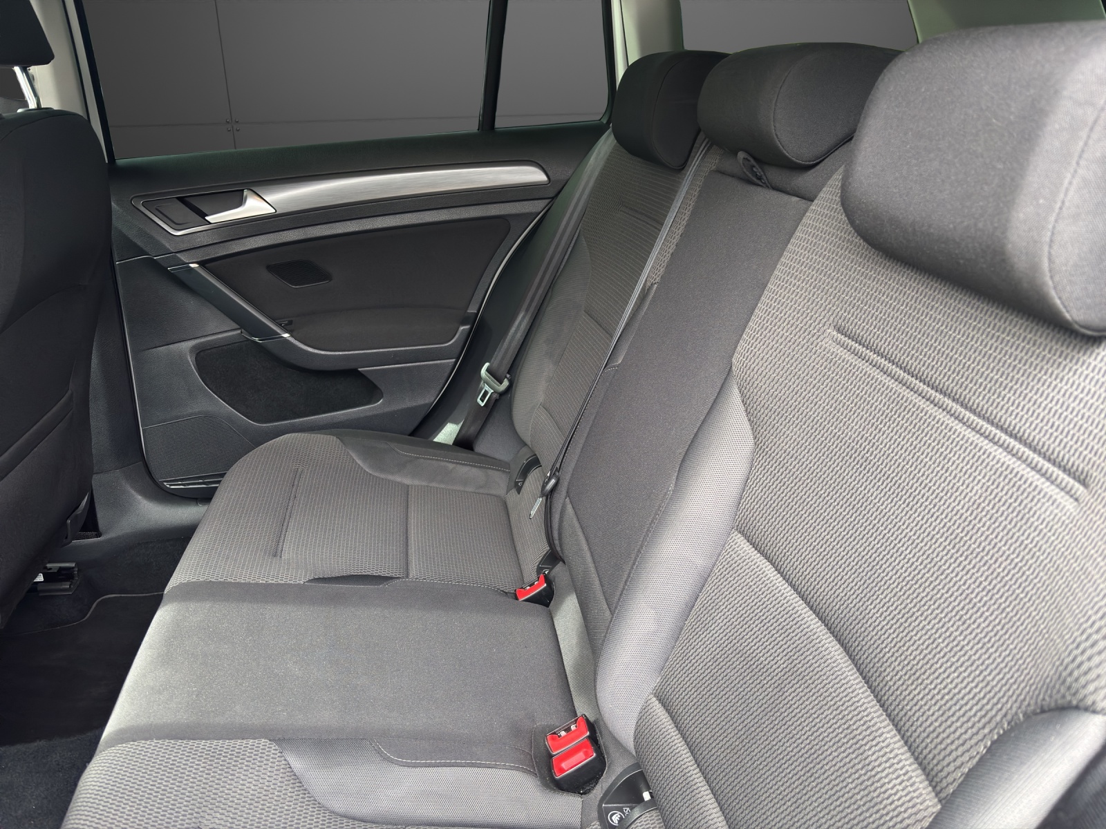 VW Golf Variant 1.4 TSI Comfortline DSG-image-11