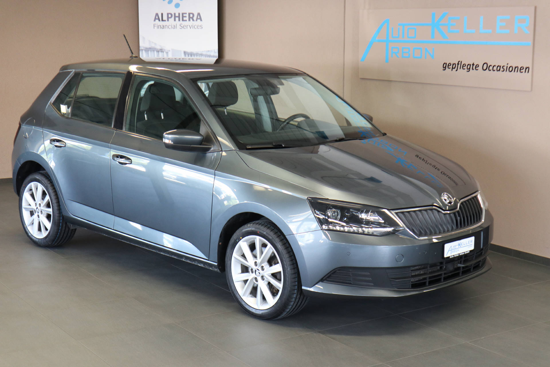 SKODA Fabia 1.0 TSI Ambition DSG-image-1
